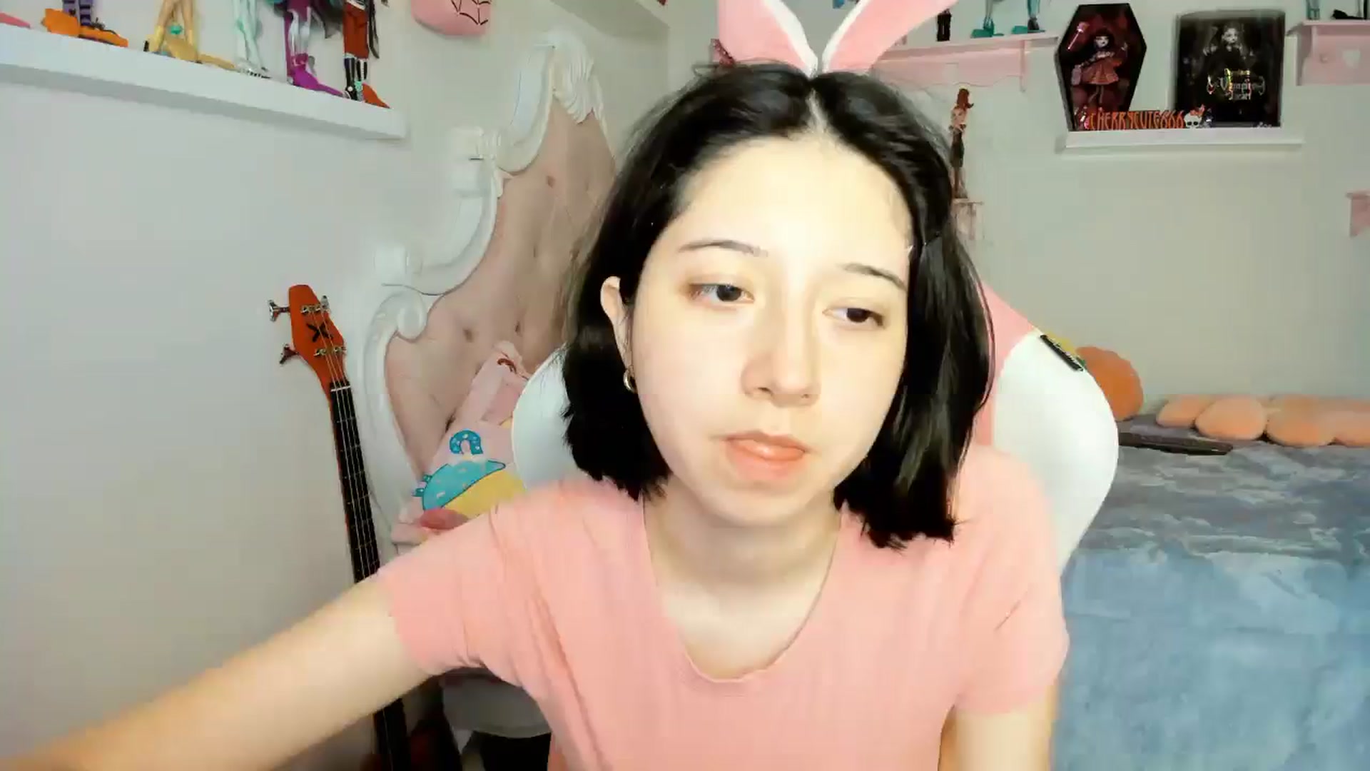Gallery image thumbnail from Cherrycute666's myfreecams stream on, 12/14/2025, 03:38 image 2 of 20