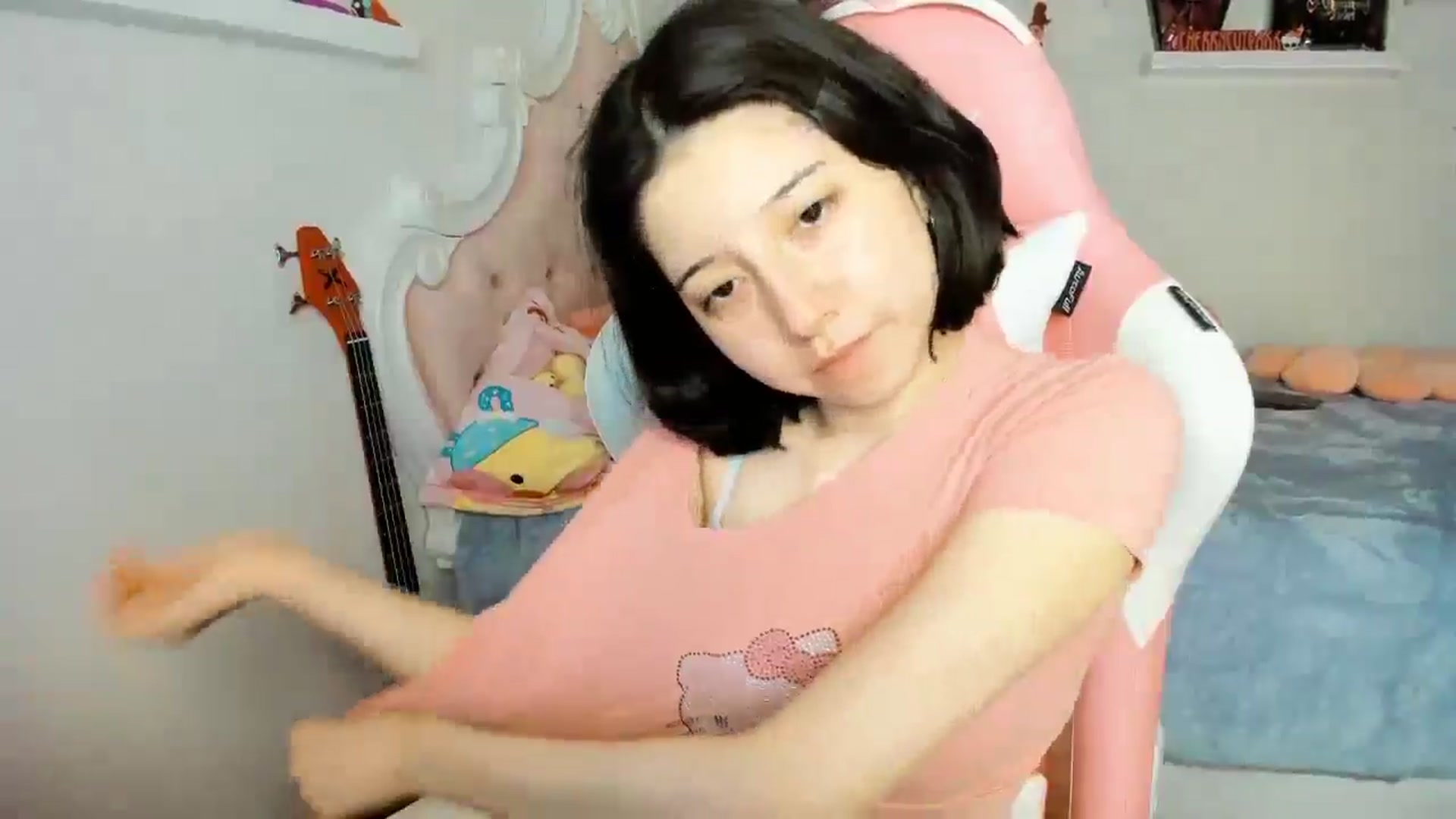 Gallery image thumbnail from Cherrycute666's myfreecams stream on, 12/14/2025, 03:38 image 12 of 20