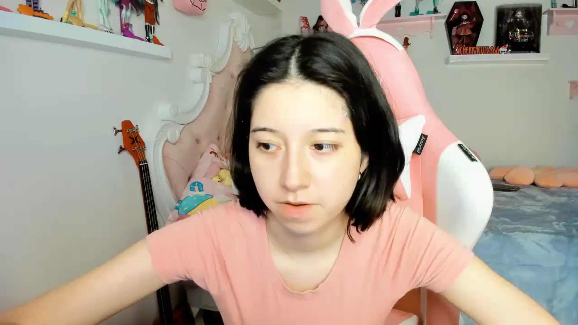 Gallery image thumbnail from Cherrycute666's myfreecams stream on, 12/14/2025, 03:38 image 11 of 20