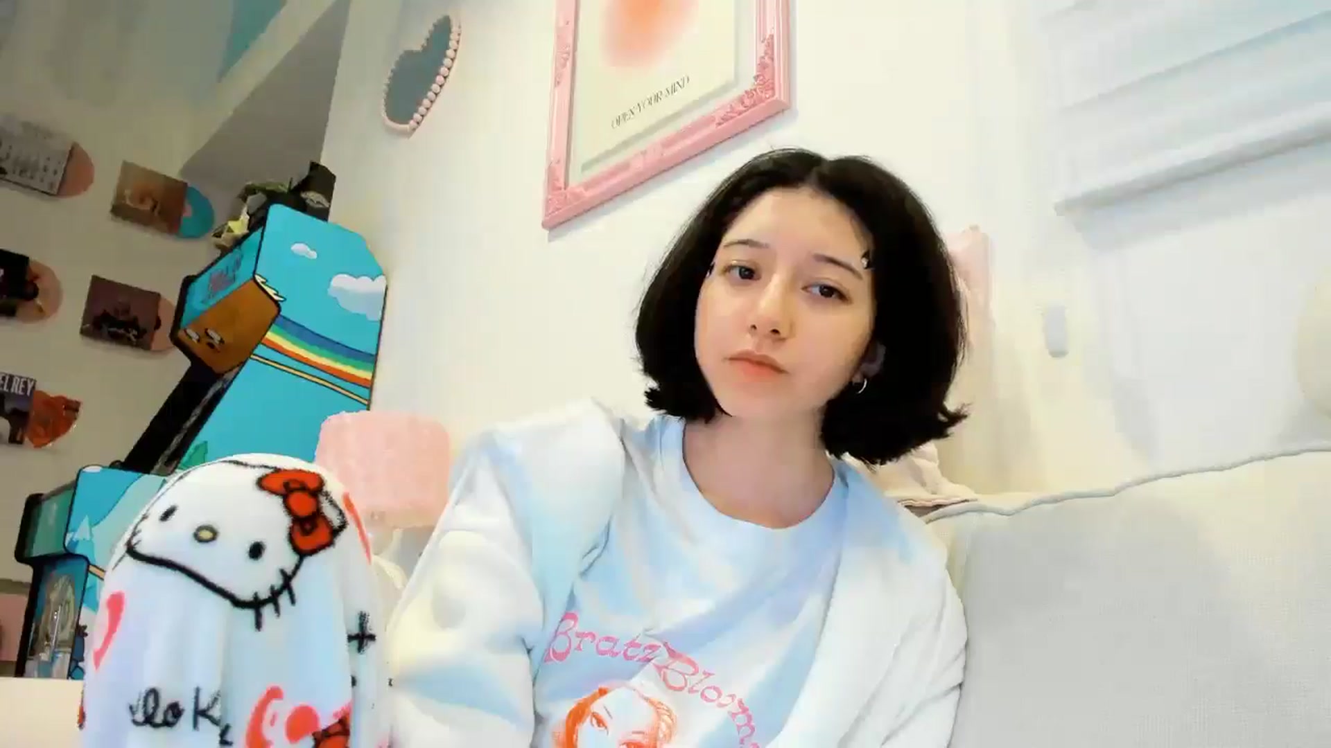 Gallery image thumbnail from Cherrycute666's myfreecams stream on, 12/15/2025, 24:22 image 12 of 20