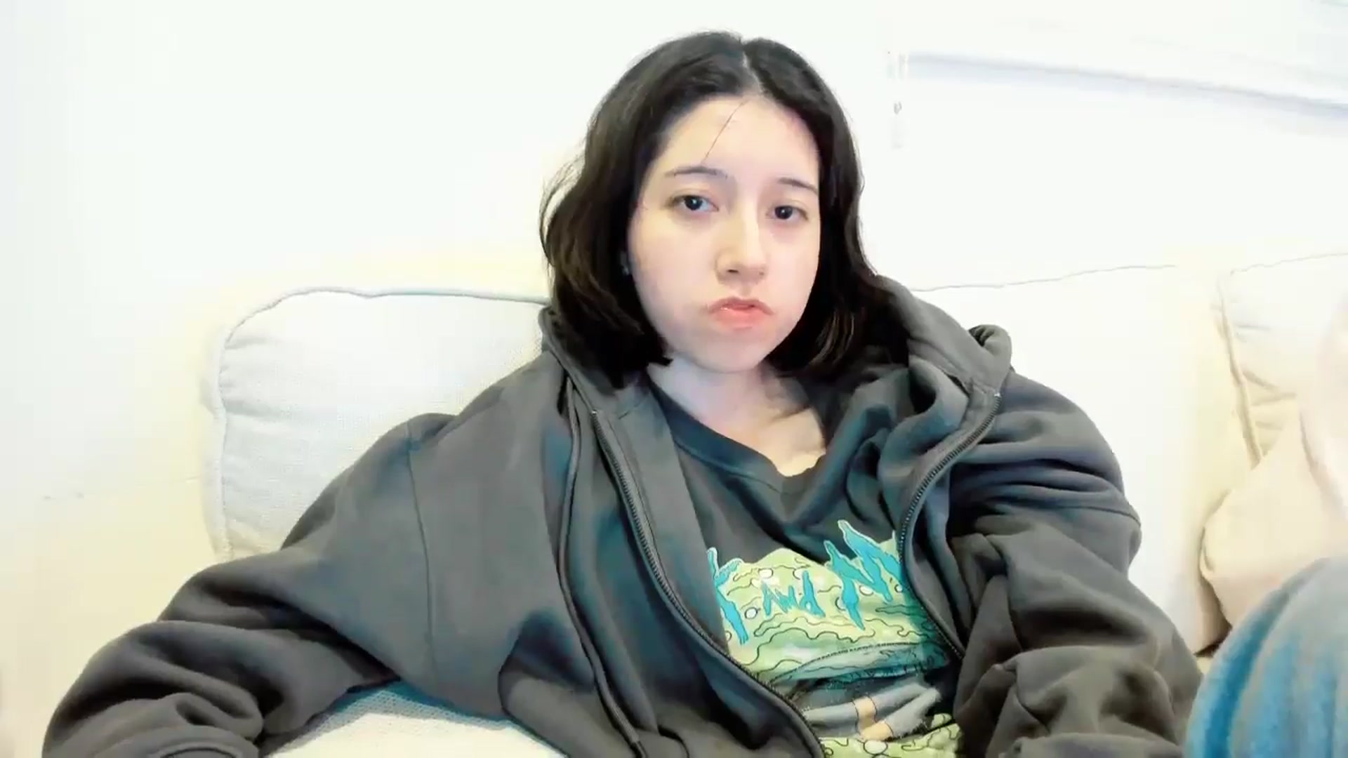 Gallery image thumbnail from Cherrycute666's myfreecams stream on, 12/19/2025, 02:25 image 17 of 20