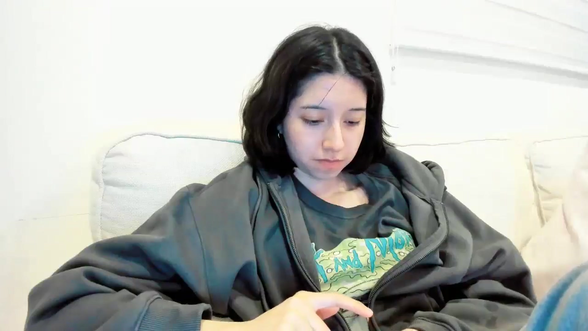 Gallery image thumbnail from Cherrycute666's myfreecams stream on, 12/19/2025, 02:25 image 10 of 20