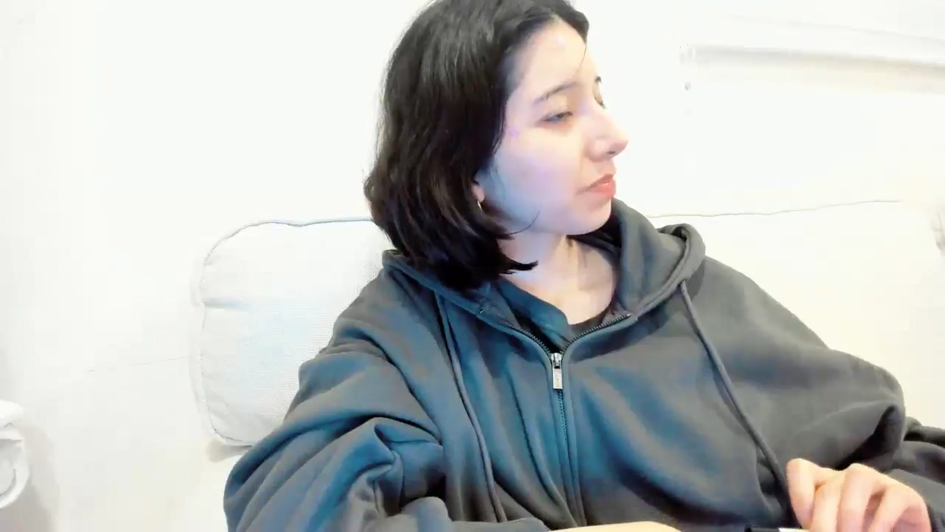 Gallery image thumbnail from Cherrycute666's myfreecams stream on, 12/19/2025, 04:56 image 9 of 20