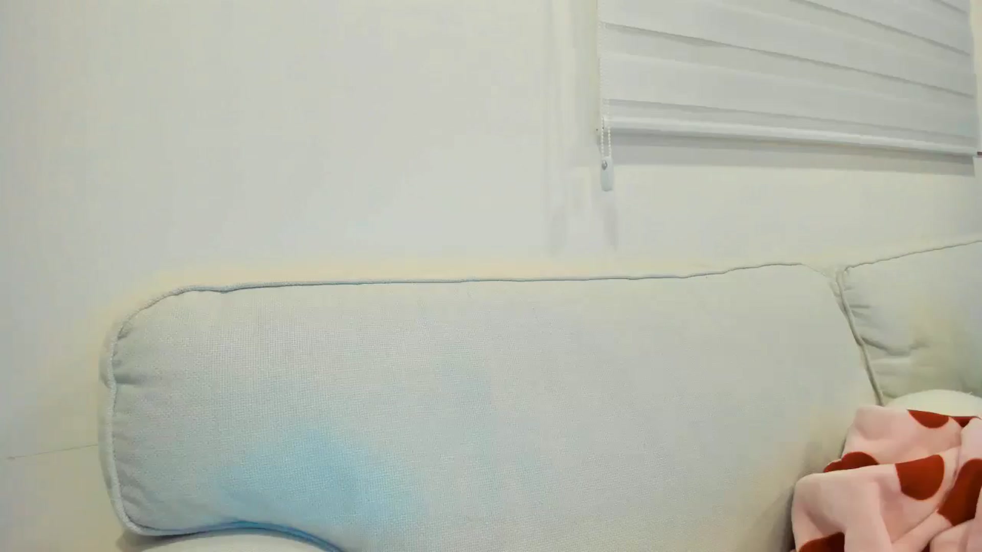 Gallery image thumbnail from Cherrycute666's myfreecams stream on, 12/19/2025, 06:36 image 17 of 20