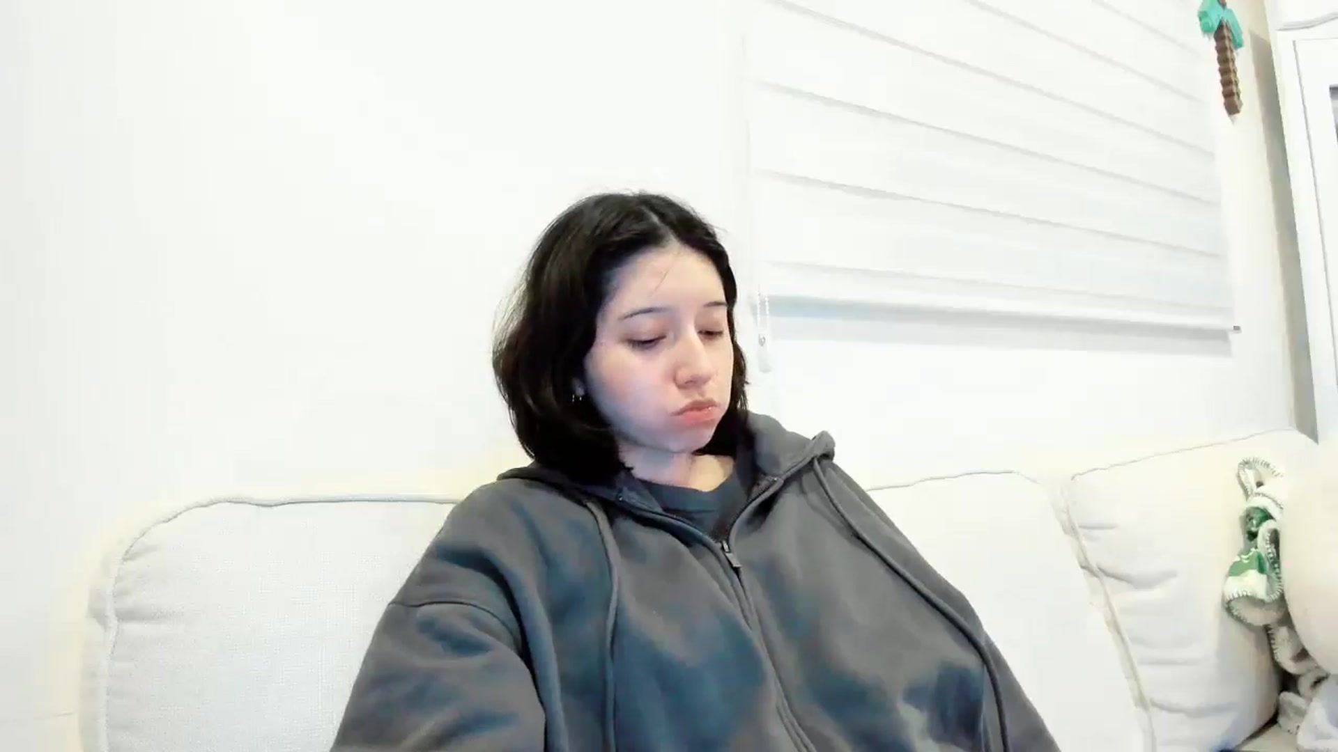 Gallery image thumbnail from Cherrycute666's myfreecams stream on, 12/19/2025, 06:36 image 4 of 20