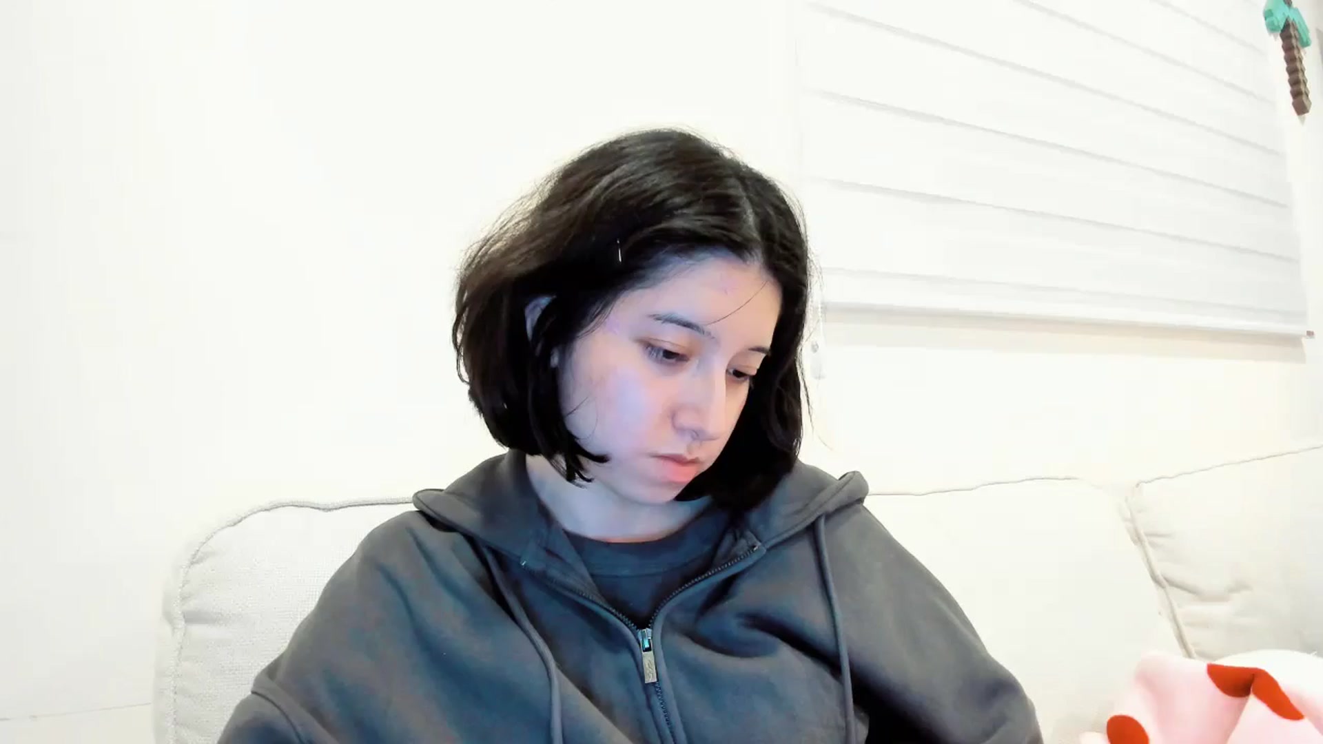Gallery image thumbnail from Cherrycute666's myfreecams stream on, 12/19/2025, 06:36 image 16 of 20