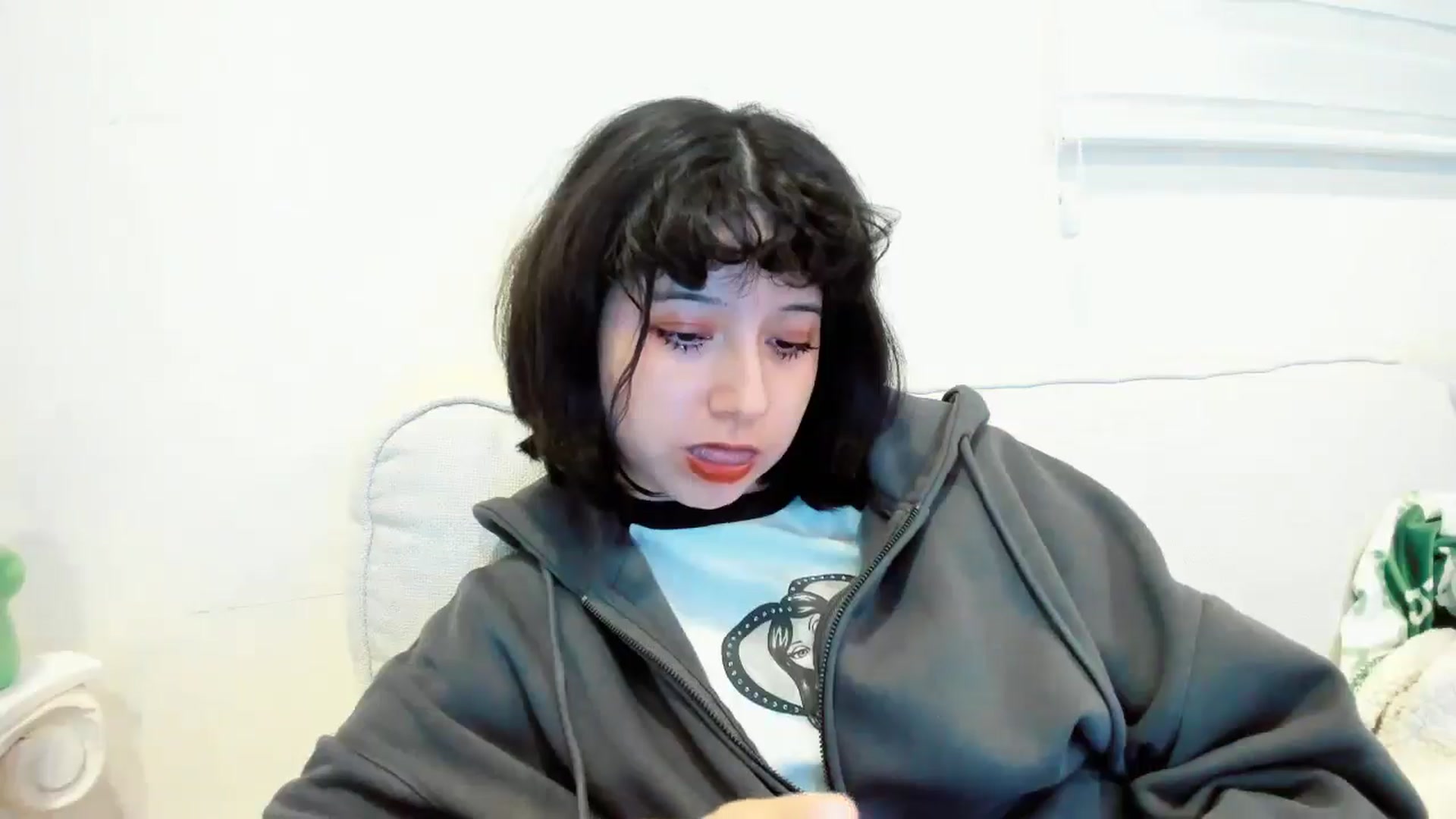 Gallery image thumbnail from Cherrycute666's myfreecams stream on, 12/20/2025, 02:42 image 11 of 20