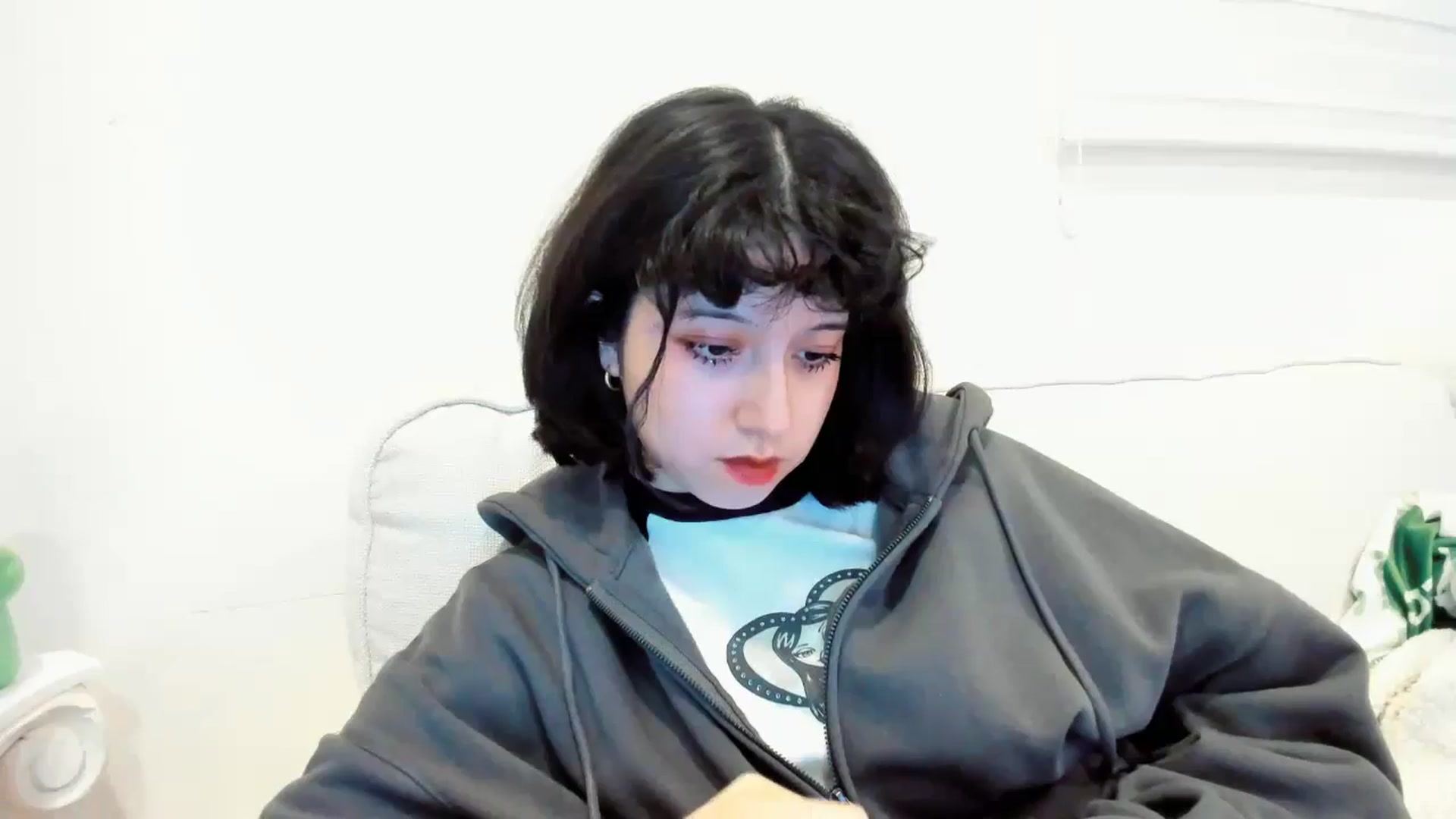Gallery image thumbnail from Cherrycute666's myfreecams stream on, 12/20/2025, 02:42 image 8 of 20