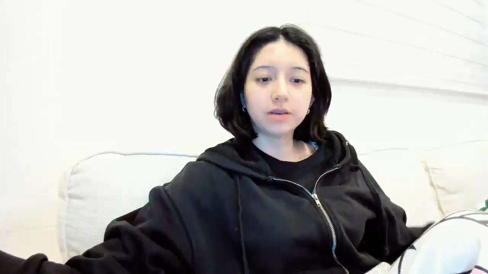 Gallery image thumbnail from Cherrycute666's myfreecams stream on, 12/21/2025, 01:57 image 3 of 20