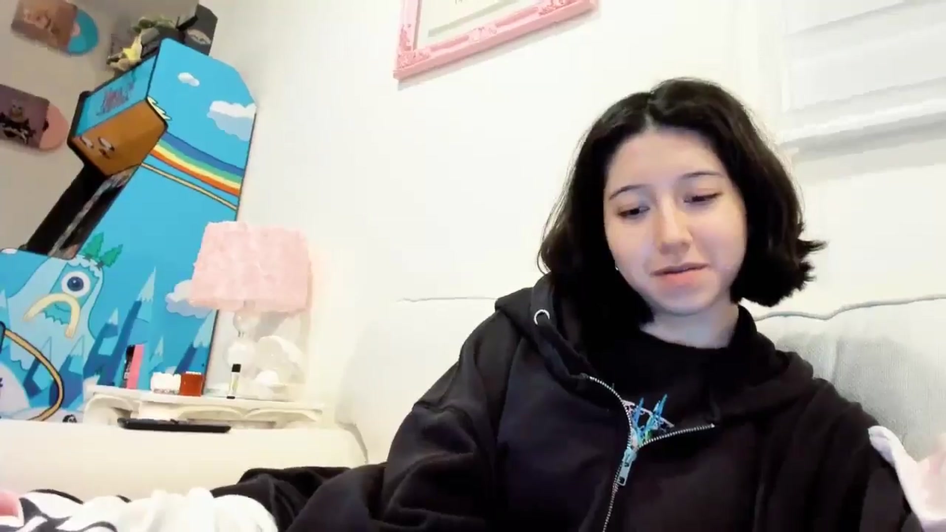 Gallery image thumbnail from Cherrycute666's myfreecams stream on, 12/21/2025, 03:25 image 17 of 20