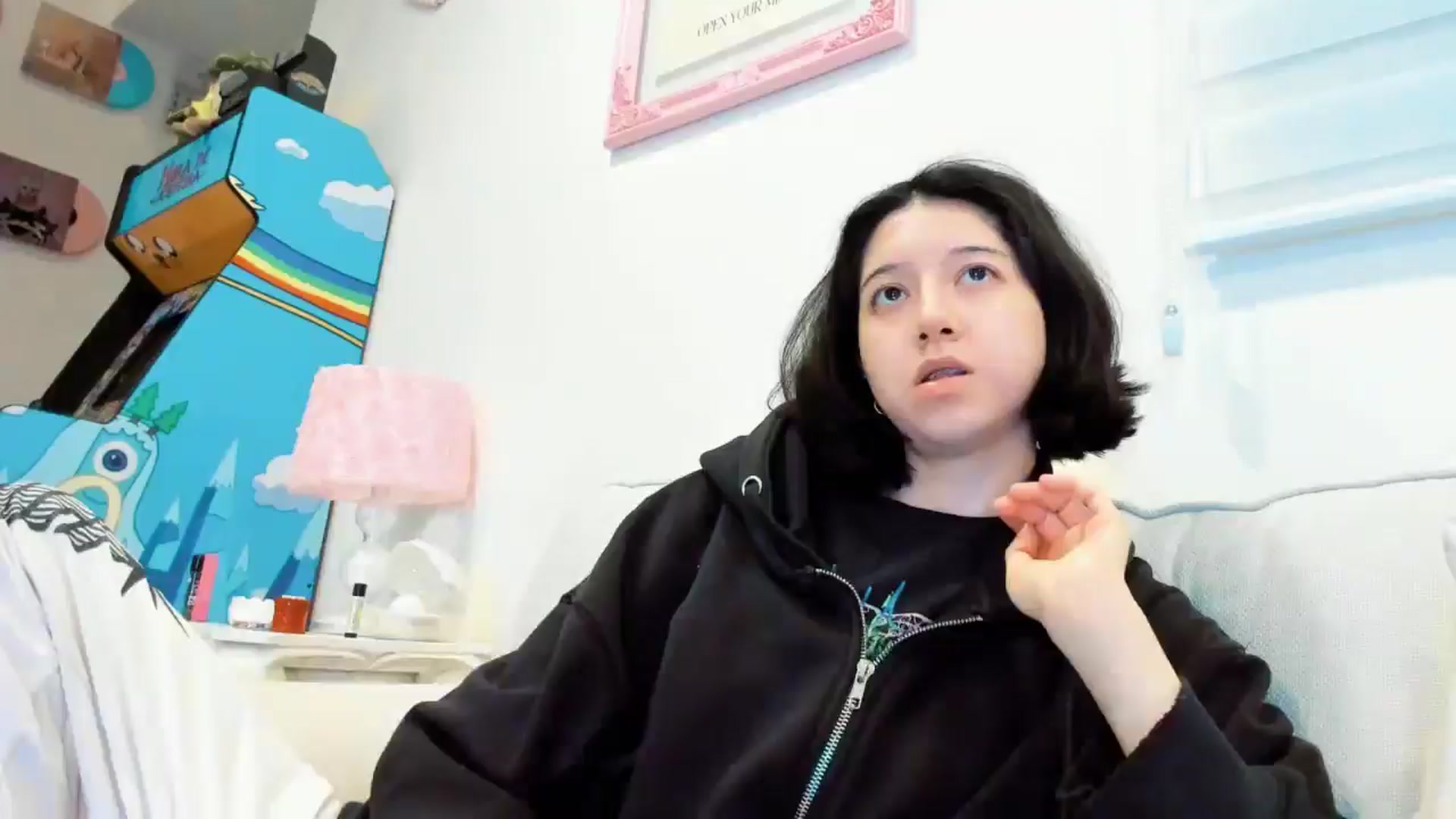 Gallery image thumbnail from Cherrycute666's myfreecams stream on, 12/21/2025, 03:25 image 1 of 20
