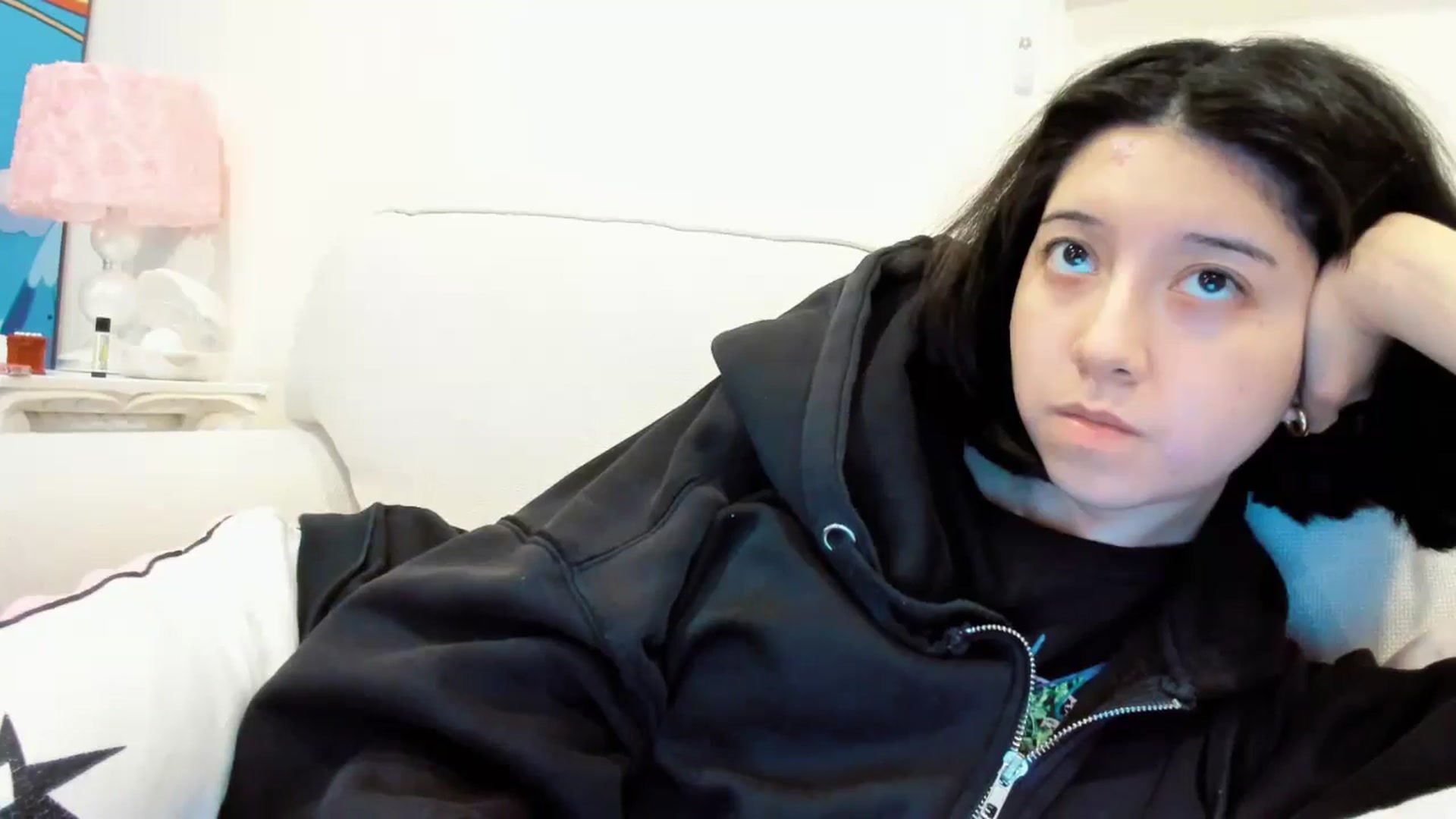 Gallery image thumbnail from Cherrycute666's myfreecams stream on, 12/21/2025, 03:46 image 12 of 20