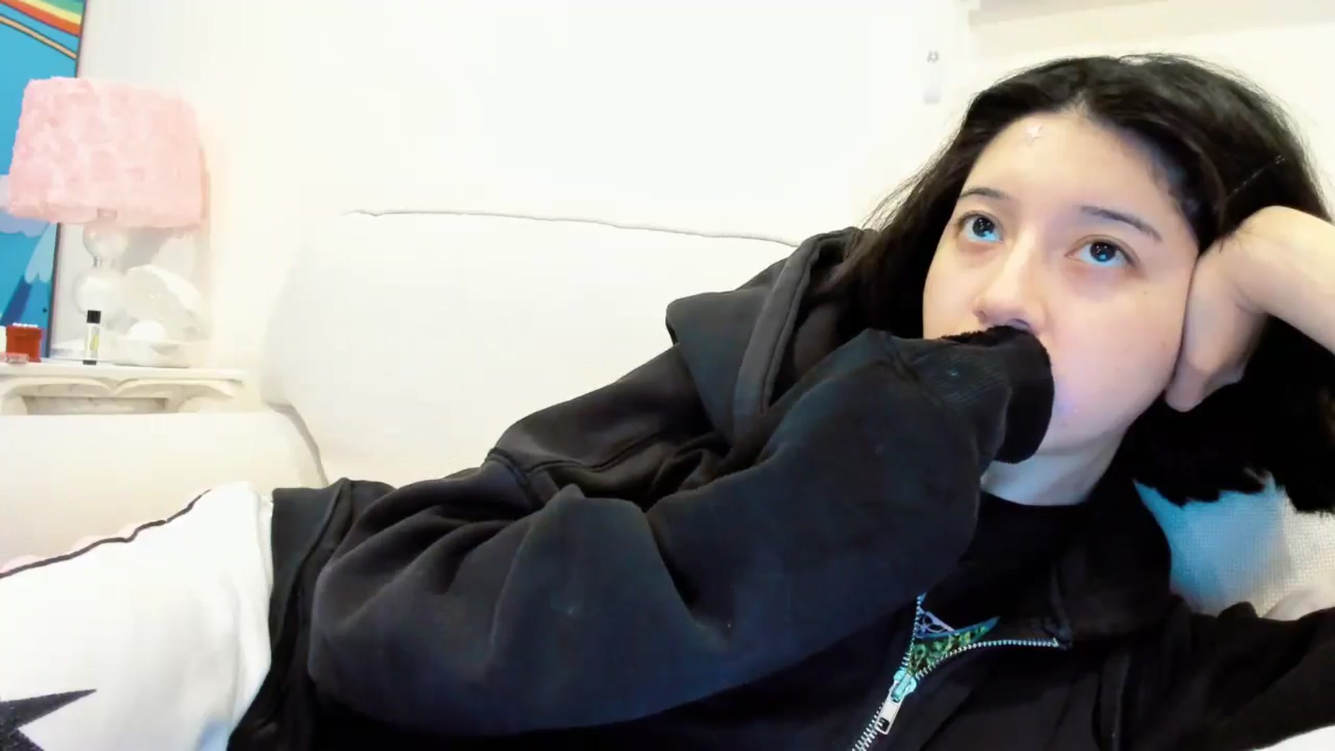 Gallery image thumbnail from Cherrycute666's myfreecams stream on, 12/21/2025, 03:46 image 9 of 20