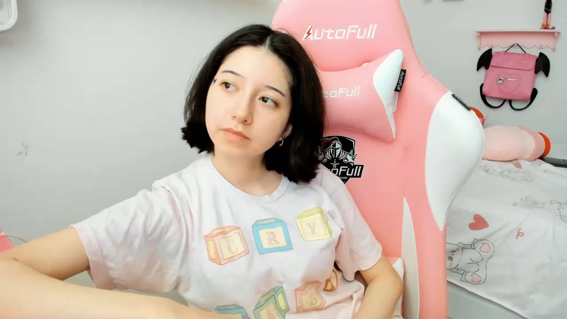 Gallery image thumbnail from Cherrycute666's myfreecams stream on, 12/21/2025, 22:40 image 14 of 20