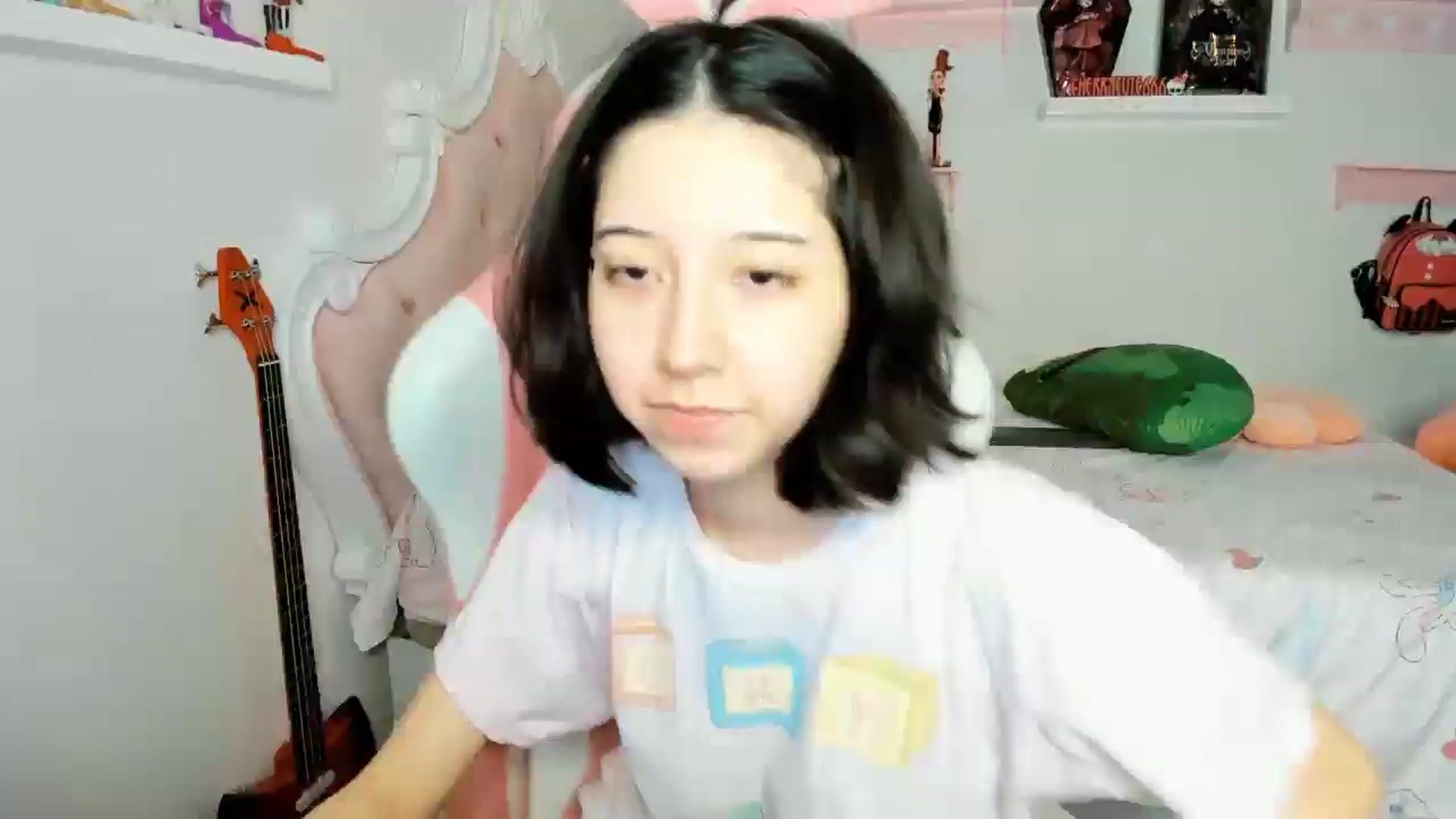 Gallery image thumbnail from Cherrycute666's myfreecams stream on, 12/22/2025, 01:45 image 15 of 20