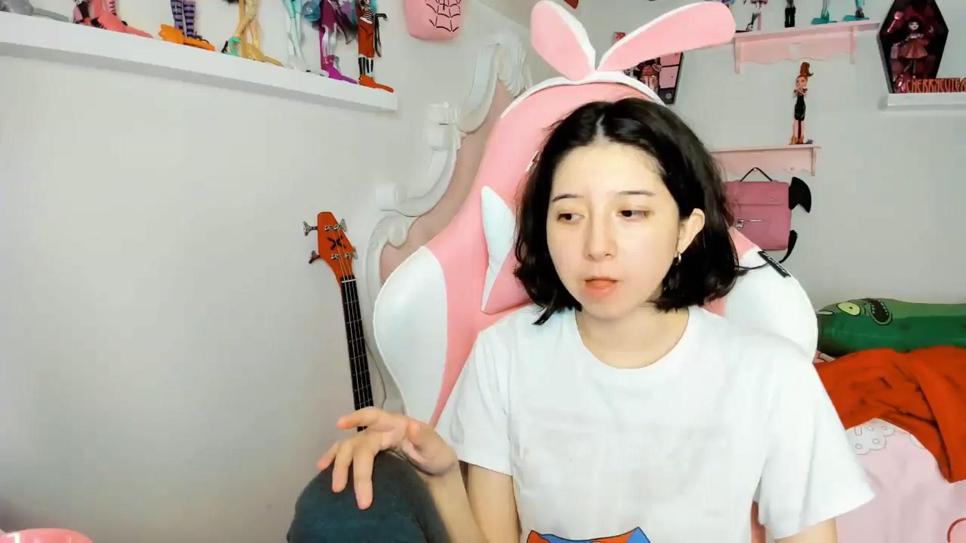 Gallery image thumbnail from Cherrycute666's myfreecams stream on, 12/26/2025, 08:19 image 19 of 20