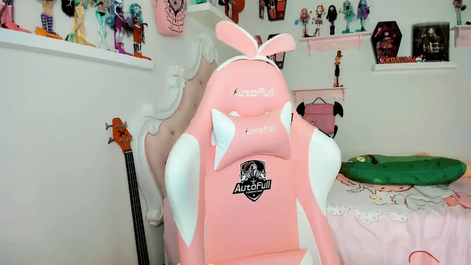 Gallery image thumbnail from Cherrycute666's myfreecams stream on, 12/26/2025, 08:19 image 3 of 20