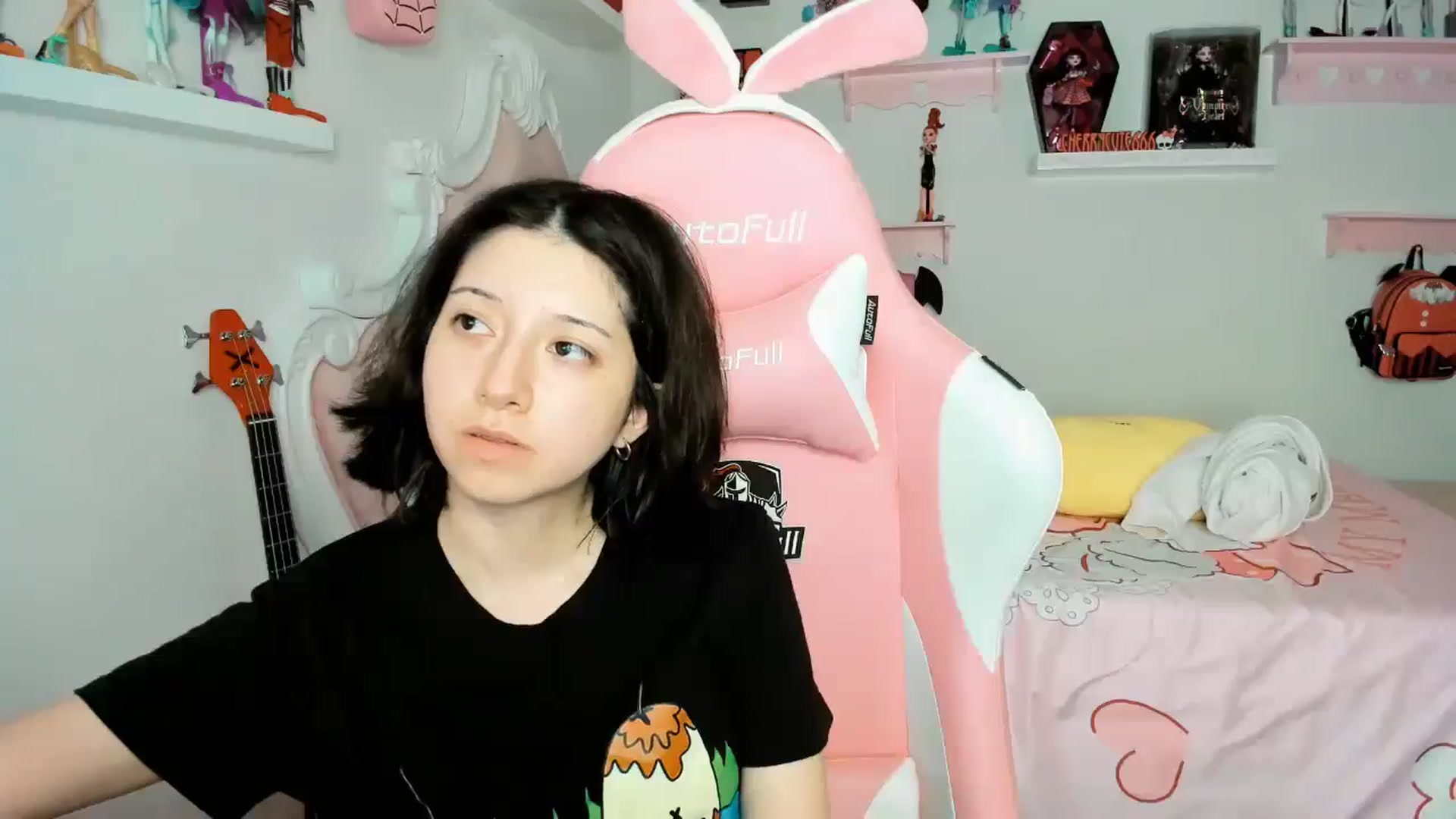 Gallery image thumbnail from Cherrycute666's myfreecams stream on, 12/28/2025, 03:45 image 7 of 20