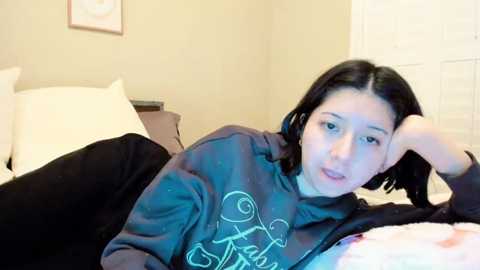 Gallery image thumbnail from Cherrycute666's myfreecams stream on, 12/30/2025, 04:44 image 5 of 20