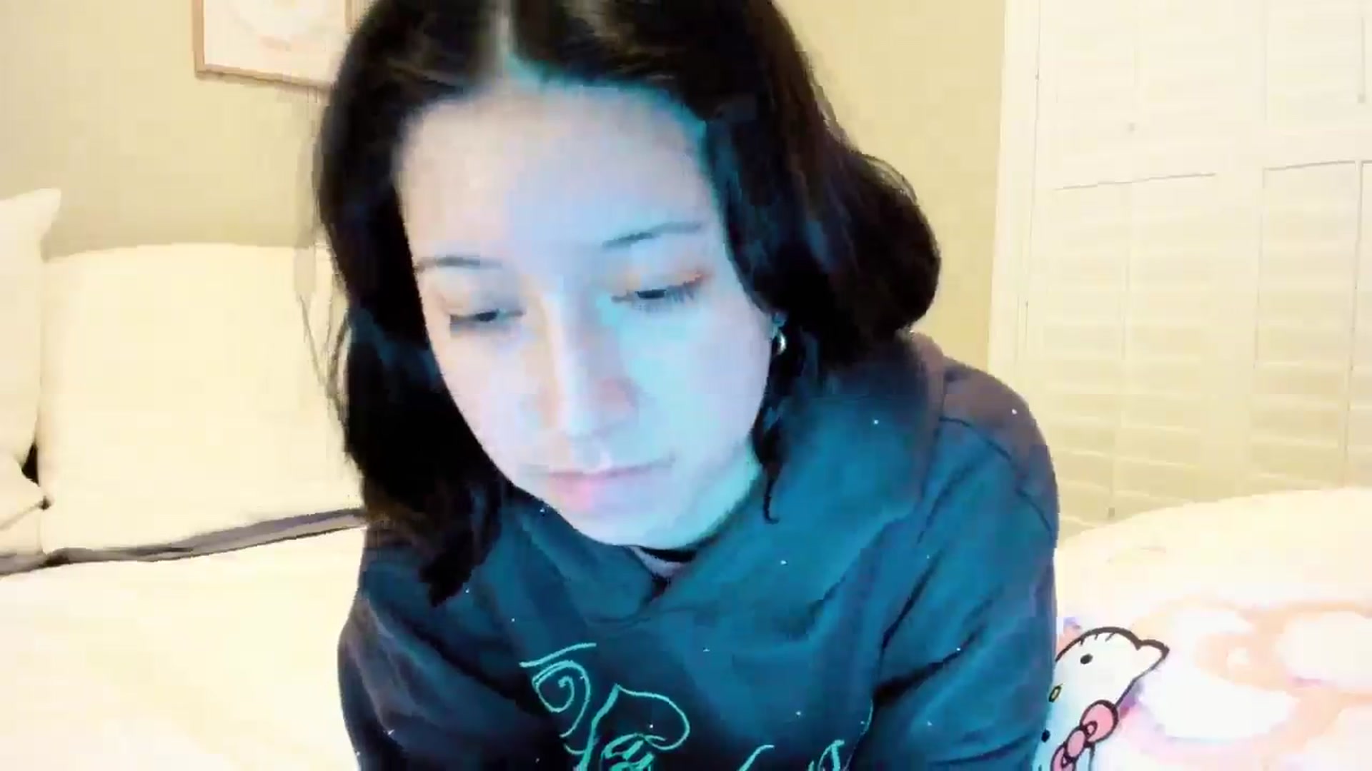 Gallery image thumbnail from Cherrycute666's myfreecams stream on, 12/30/2025, 04:44 image 6 of 20