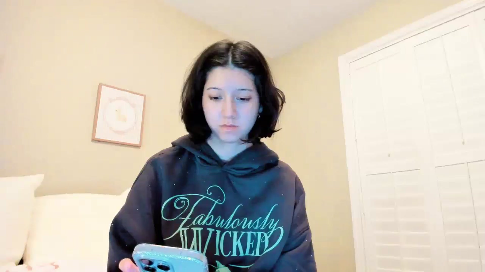 Gallery image thumbnail from Cherrycute666's myfreecams stream on, 12/30/2025, 04:44 image 4 of 20