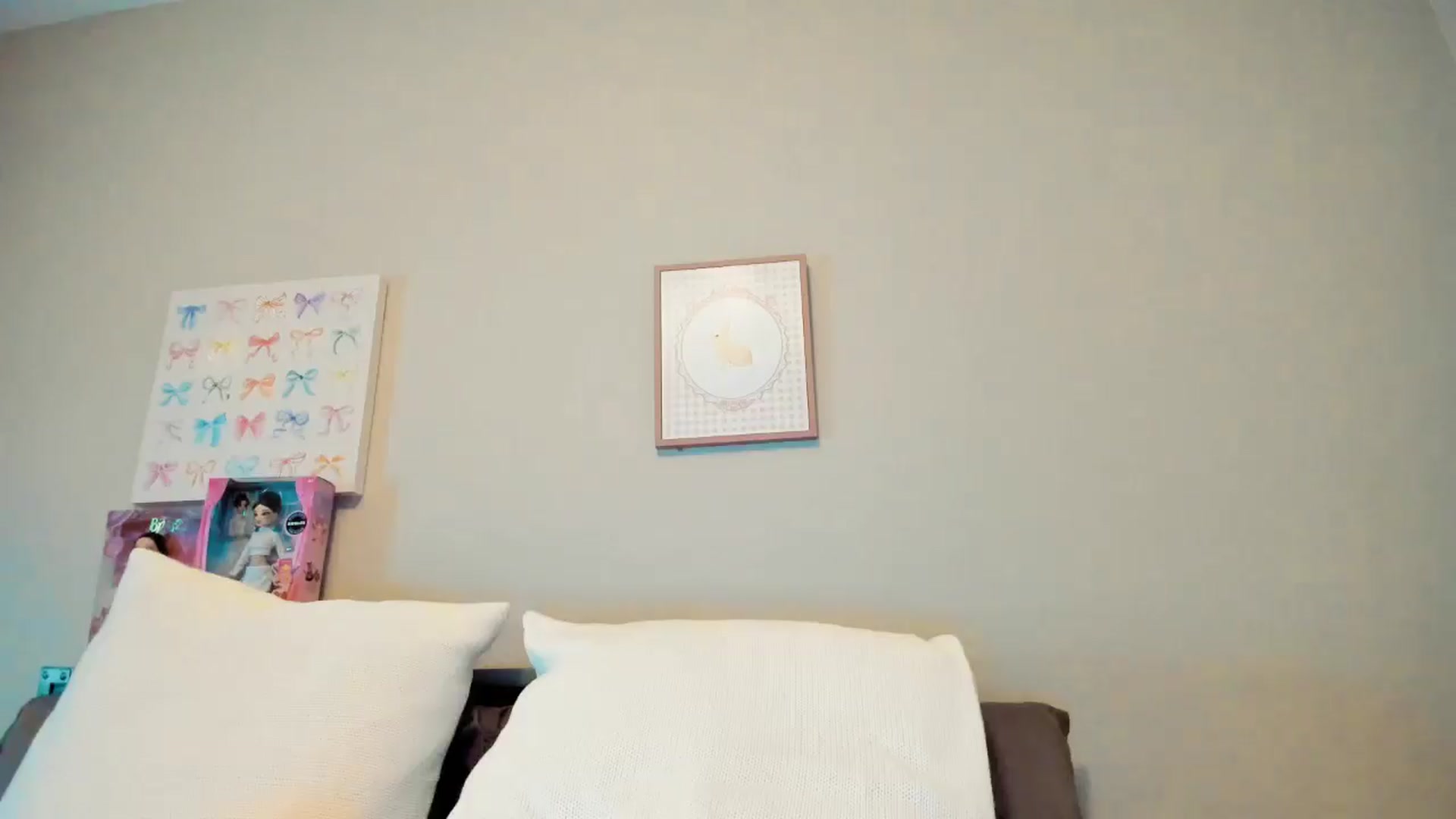 Gallery image thumbnail from Cherrycute666's myfreecams stream on, 01/02/2026, 05:17 image 19 of 20