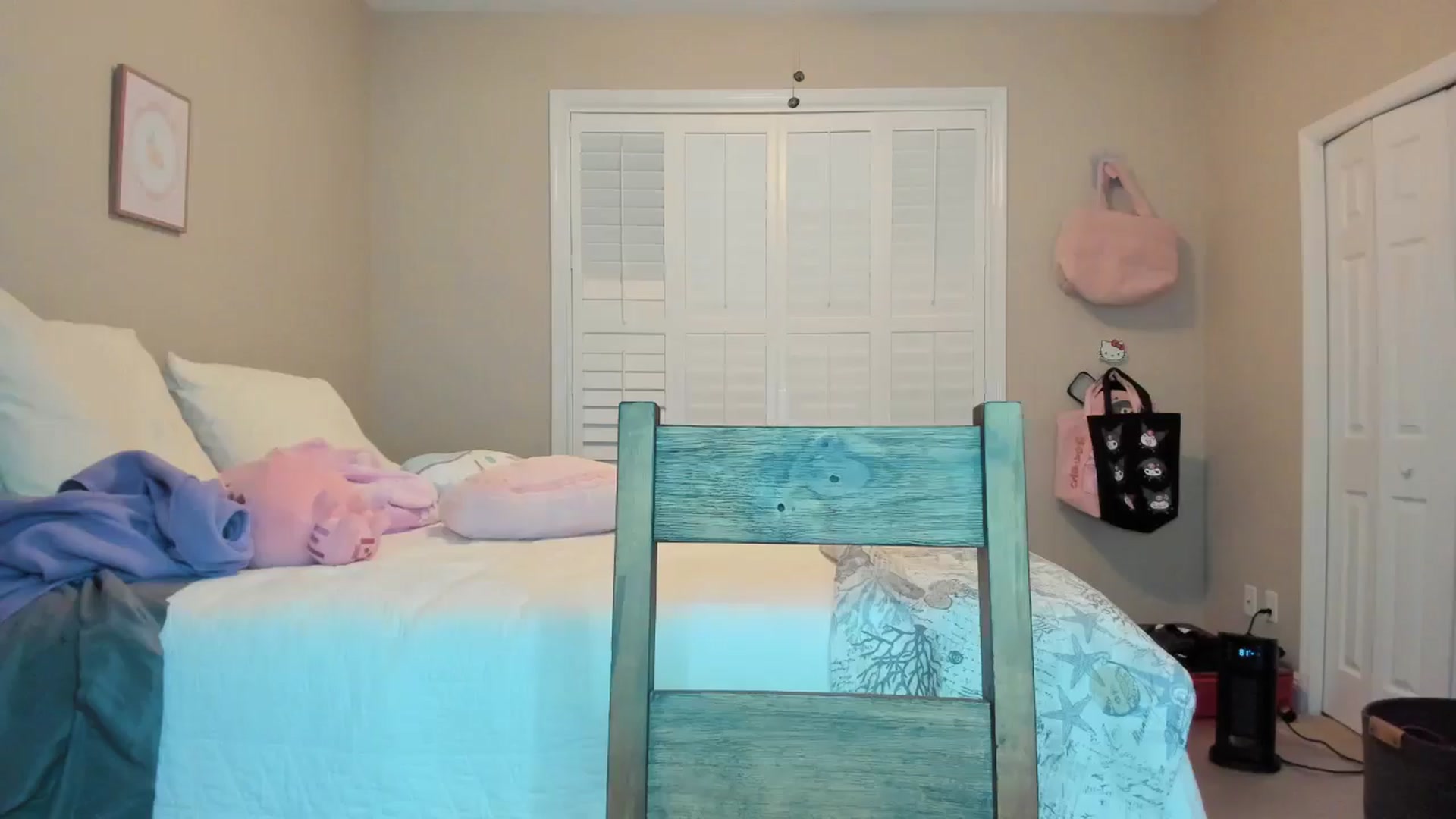 Gallery image thumbnail from Cherrycute666's myfreecams stream on, 01/05/2026, 07:54 image 1 of 20