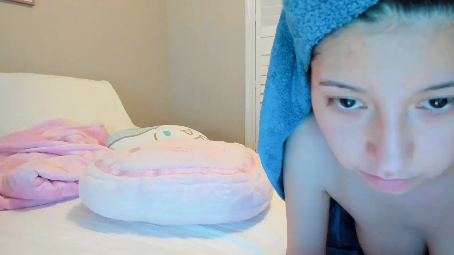 Gallery image thumbnail from Cherrycute666's myfreecams stream on, 01/05/2026, 07:54 image 20 of 20