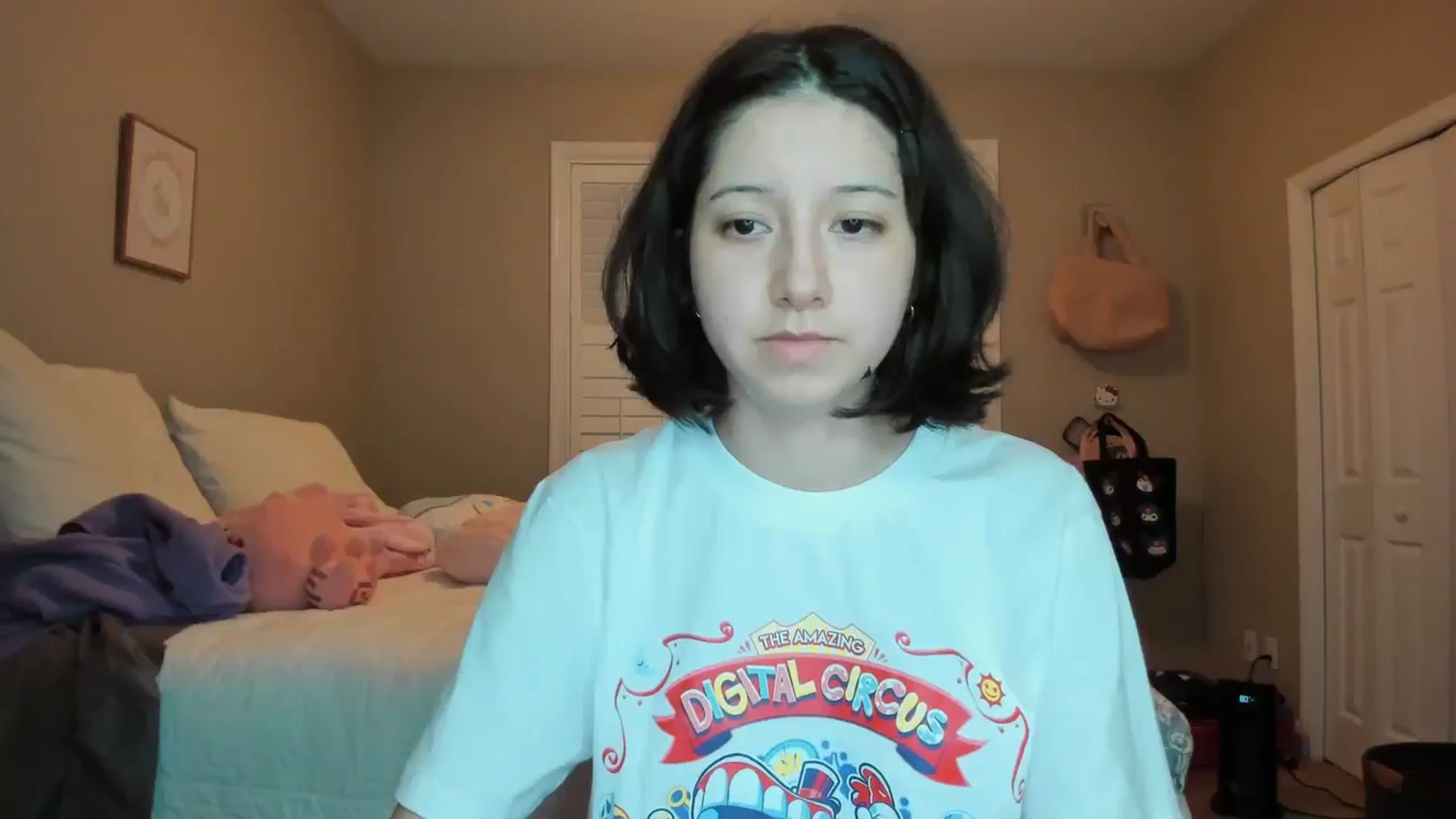 Gallery image thumbnail from Cherrycute666's myfreecams stream on, 01/05/2026, 07:54 image 3 of 20