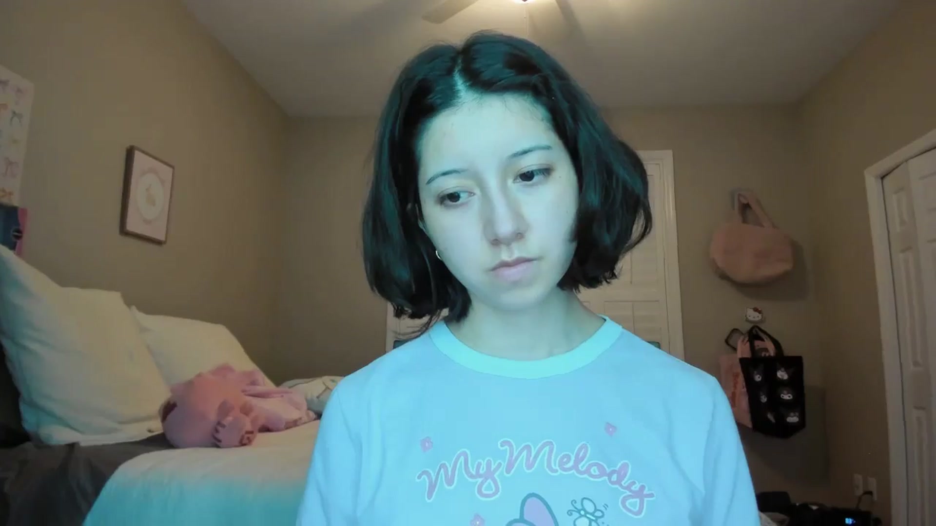 Gallery image thumbnail from Cherrycute666's myfreecams stream on, 01/06/2026, 06:00 image 18 of 20