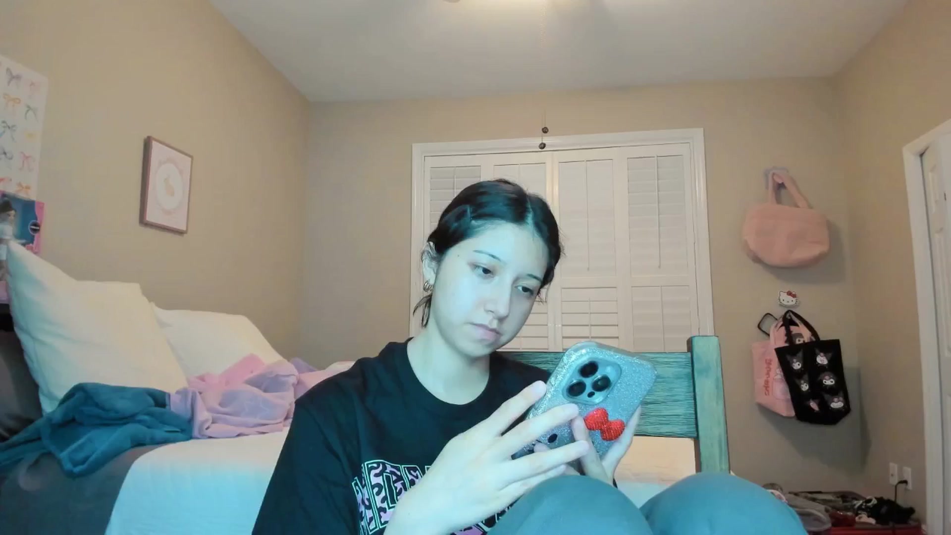 Gallery image thumbnail from Cherrycute666's myfreecams stream on, 01/08/2026, 06:24 image 20 of 20