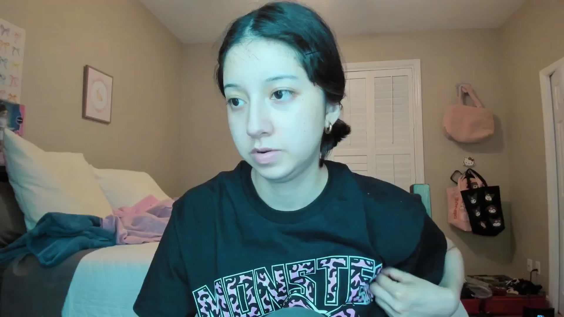 Gallery image thumbnail from Cherrycute666's myfreecams stream on, 01/08/2026, 06:24 image 18 of 20