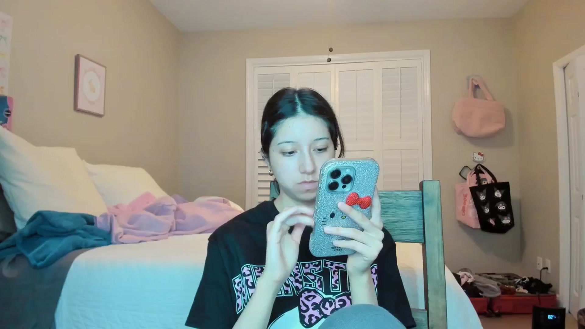 Gallery image thumbnail from Cherrycute666's myfreecams stream on, 01/08/2026, 06:24 image 16 of 20