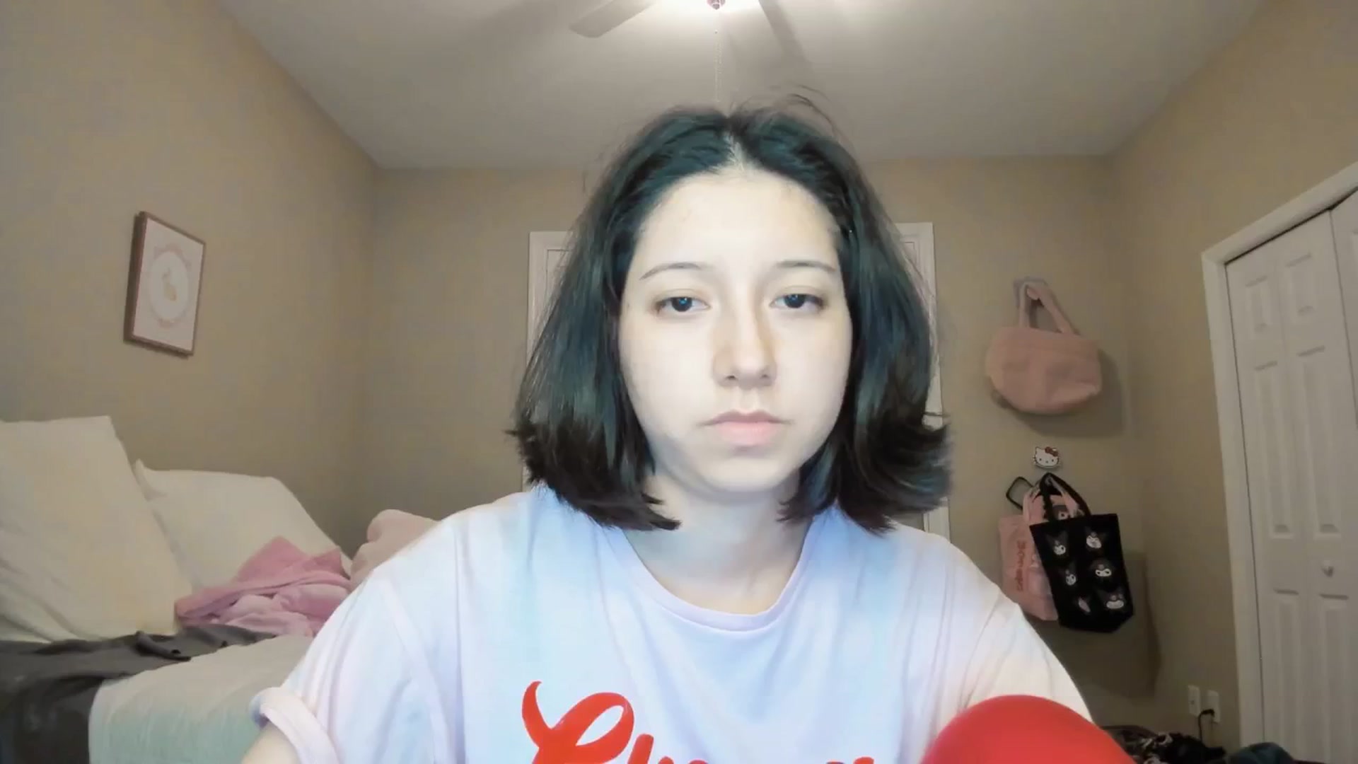 Gallery image thumbnail from Cherrycute666's myfreecams stream on, 01/09/2026, 06:33 image 8 of 20