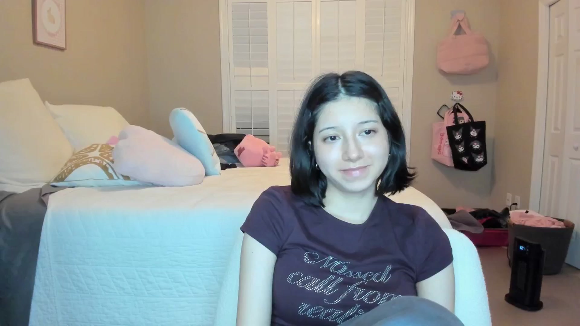 Gallery image thumbnail from Cherrycute666's myfreecams stream on, 01/10/2026, 07:57 image 12 of 20