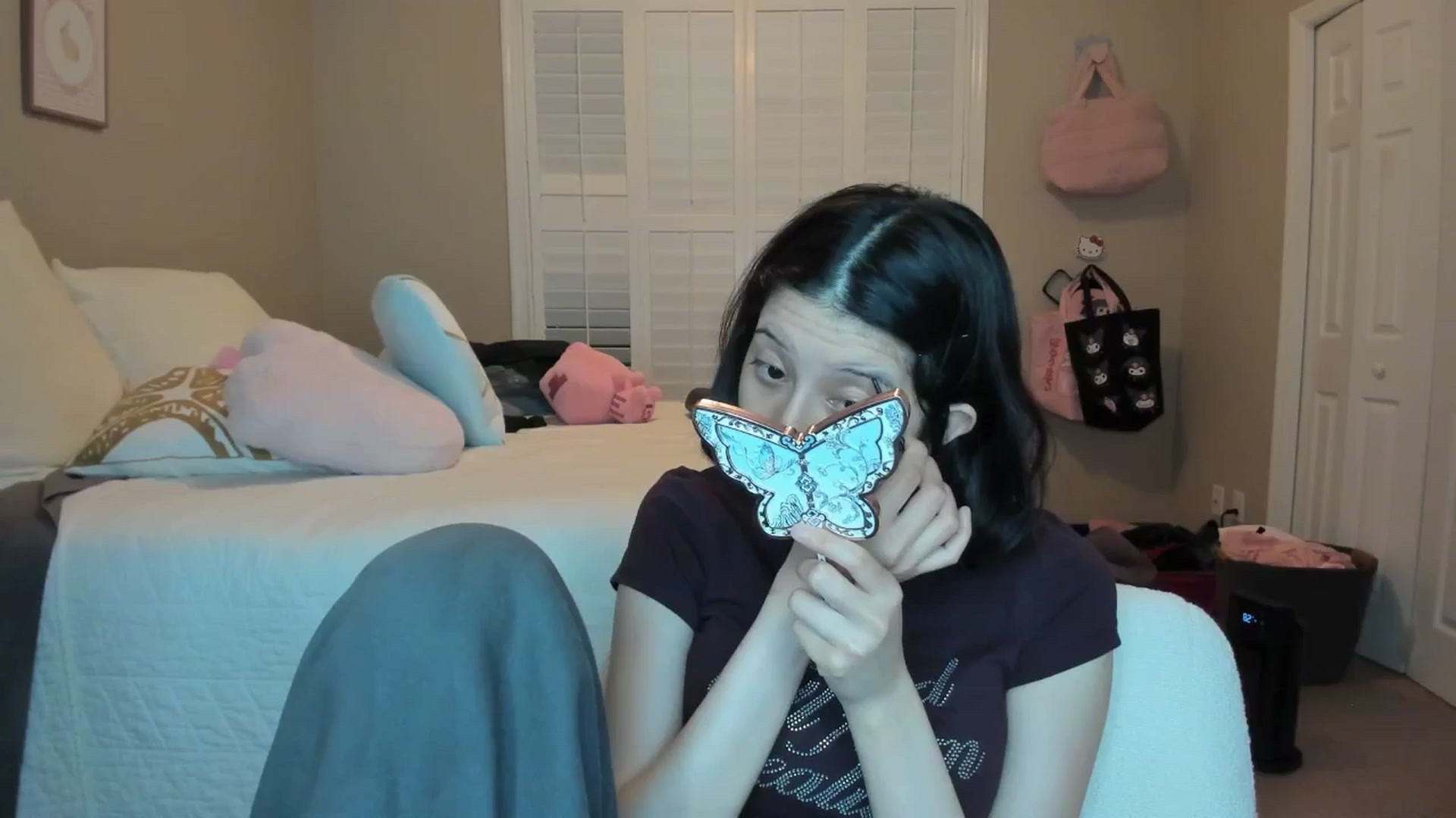 Gallery image thumbnail from Cherrycute666's myfreecams stream on, 01/10/2026, 07:57 image 1 of 20