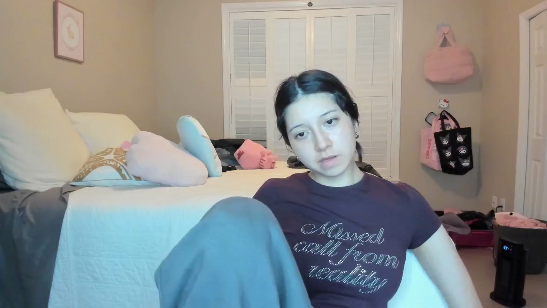 Gallery image thumbnail from Cherrycute666's myfreecams stream on, 01/10/2026, 07:57 image 16 of 20