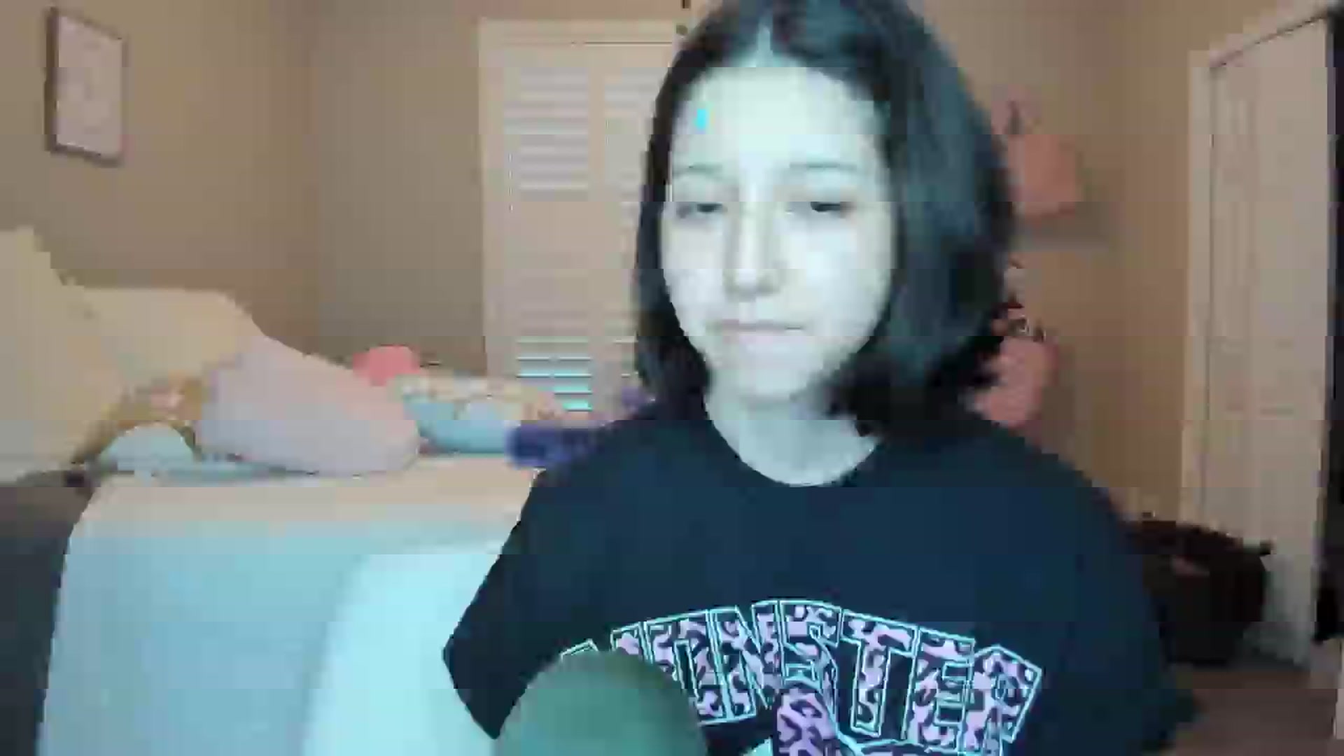 Gallery image thumbnail from Cherrycute666's myfreecams stream on, 01/10/2026, 22:50 image 9 of 20
