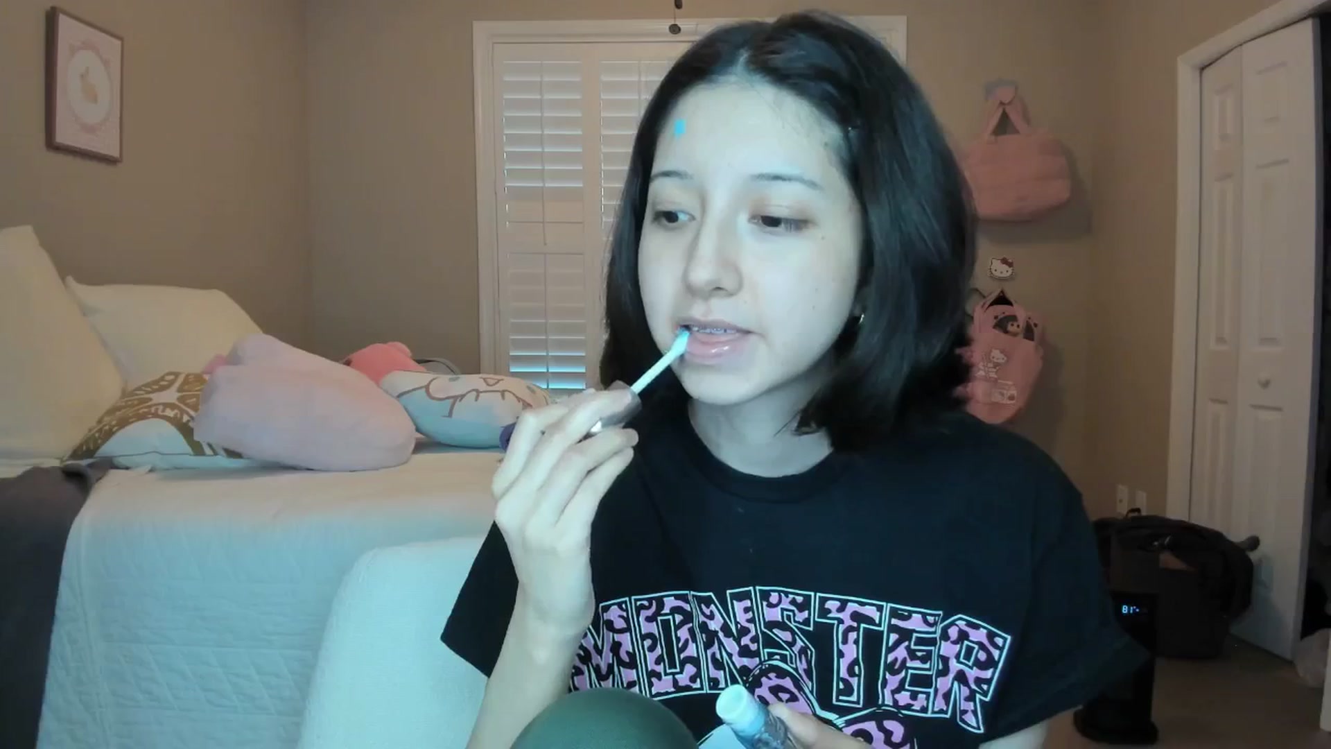 Gallery image thumbnail from Cherrycute666's myfreecams stream on, 01/10/2026, 22:50 image 5 of 20