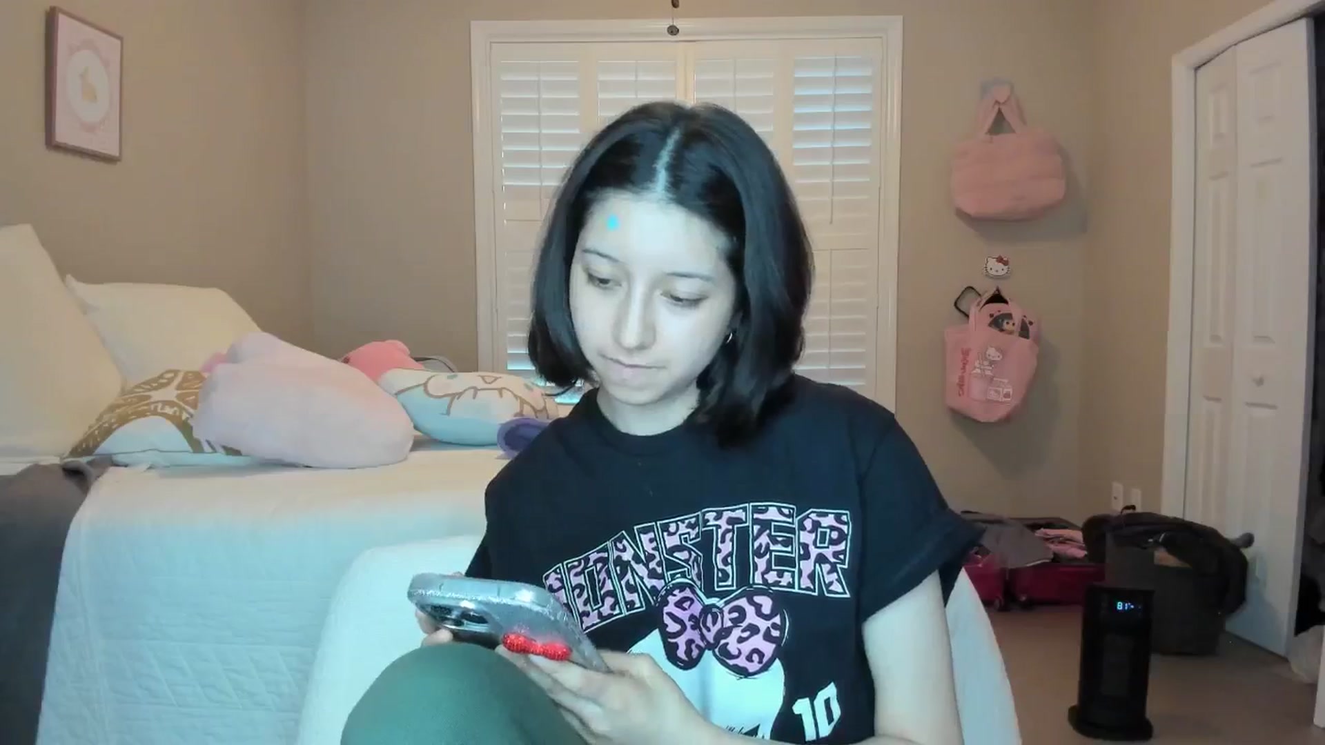 Gallery image thumbnail from Cherrycute666's myfreecams stream on, 01/10/2026, 22:50 image 4 of 20