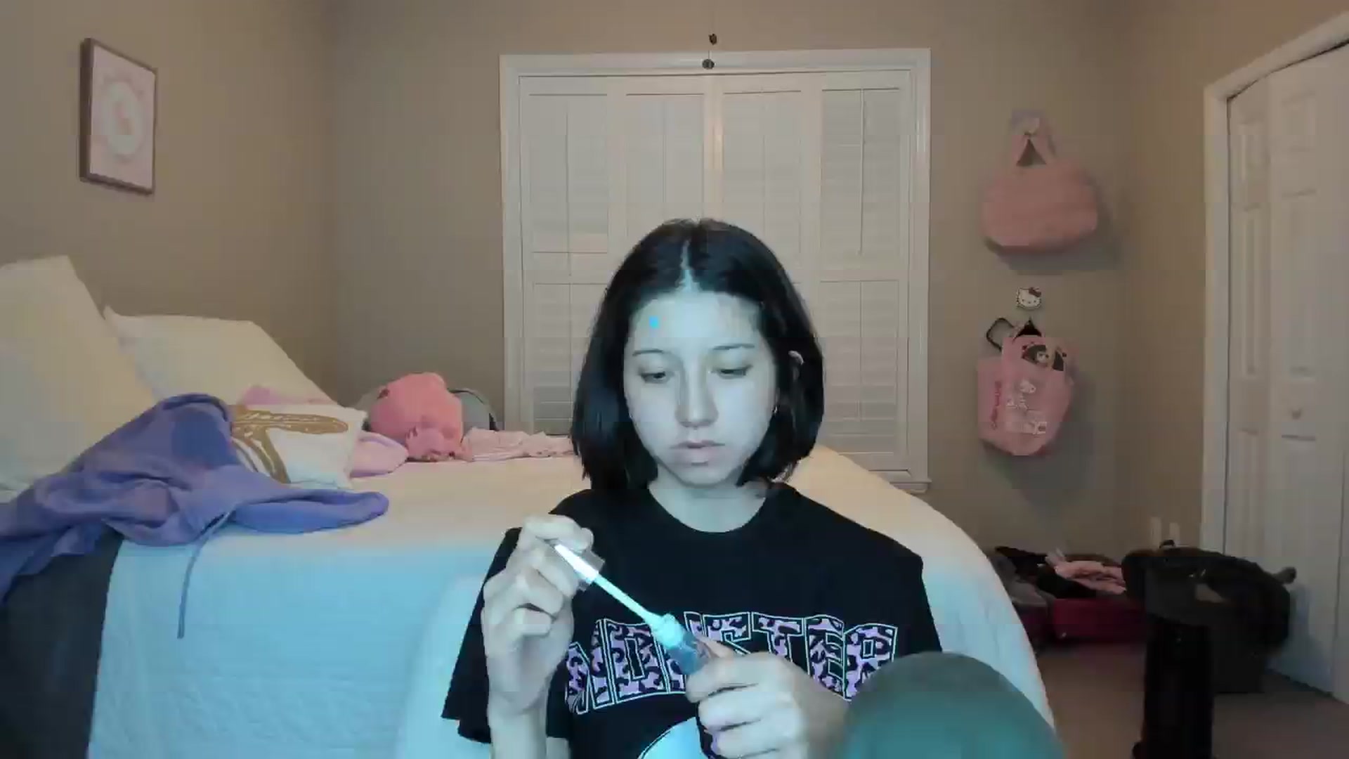Gallery image thumbnail from Cherrycute666's myfreecams stream on, 01/11/2026, 02:28 image 11 of 20