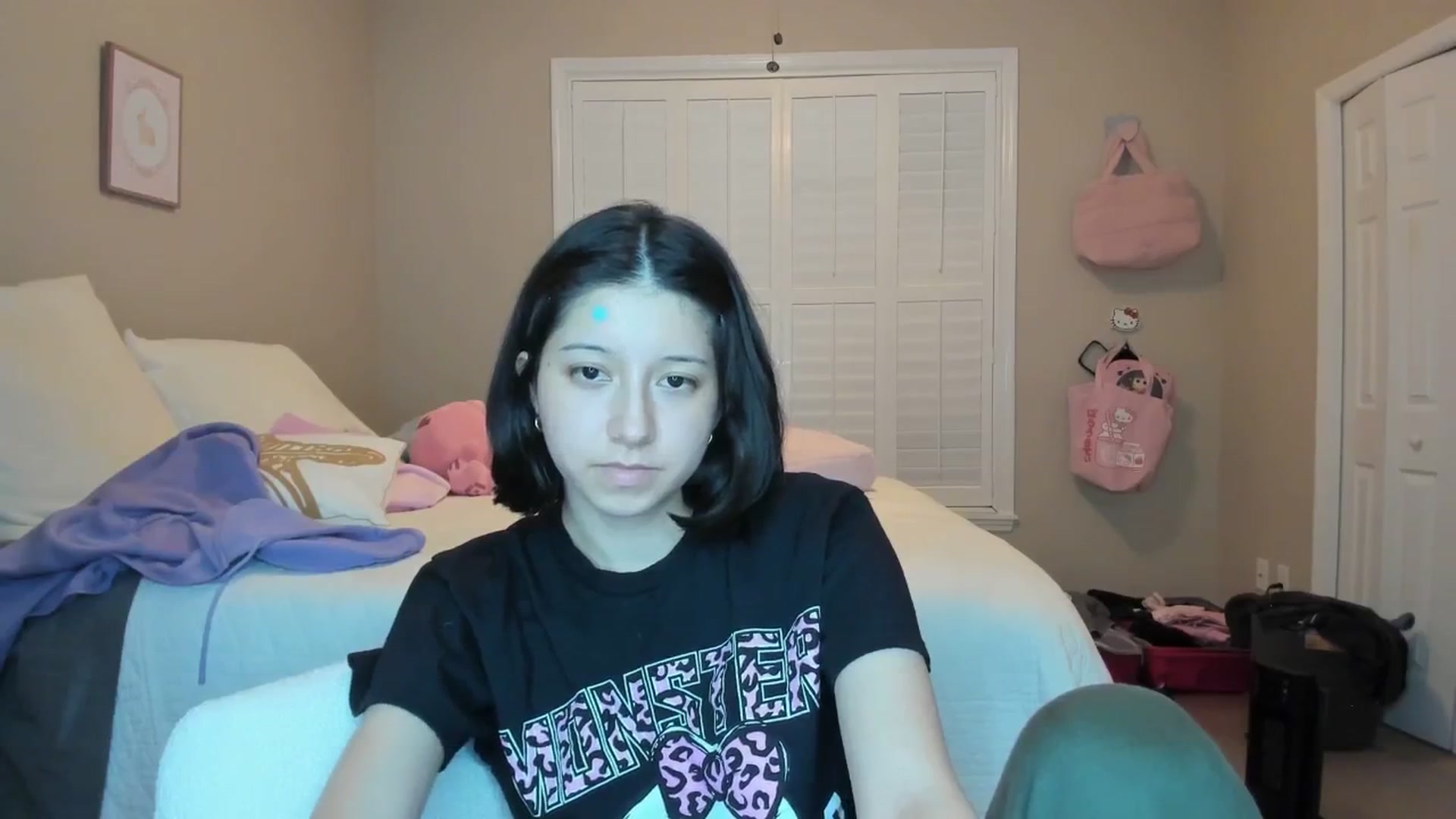 Gallery image thumbnail from Cherrycute666's myfreecams stream on, 01/11/2026, 02:28 image 8 of 20