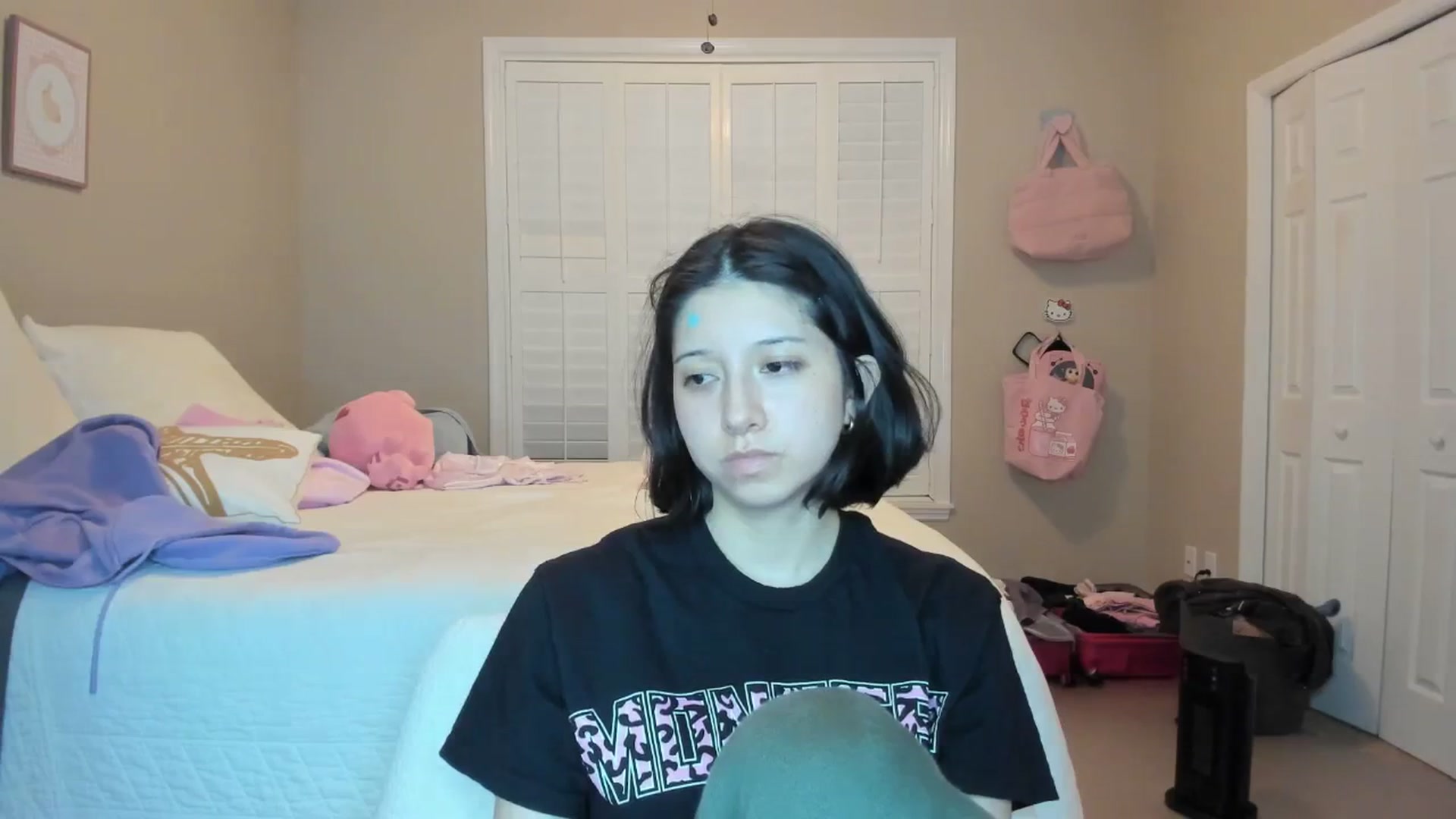 Gallery image thumbnail from Cherrycute666's myfreecams stream on, 01/11/2026, 02:28 image 19 of 20
