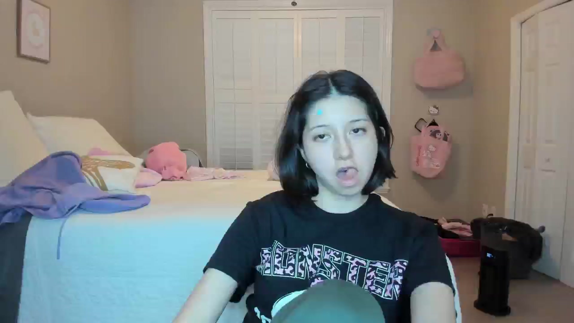 Gallery image thumbnail from Cherrycute666's myfreecams stream on, 01/11/2026, 02:28 image 3 of 20