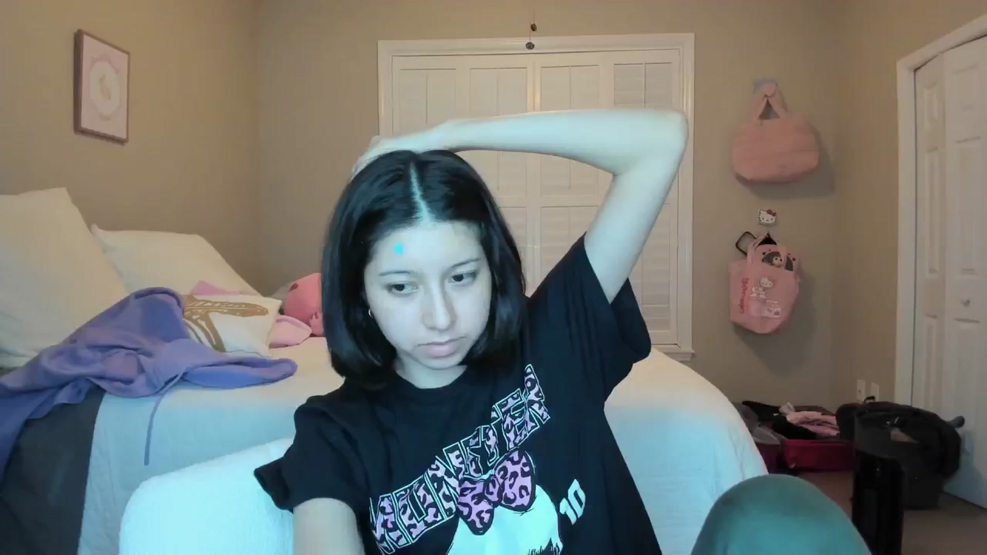 Gallery image thumbnail from Cherrycute666's myfreecams stream on, 01/11/2026, 02:28 image 9 of 20
