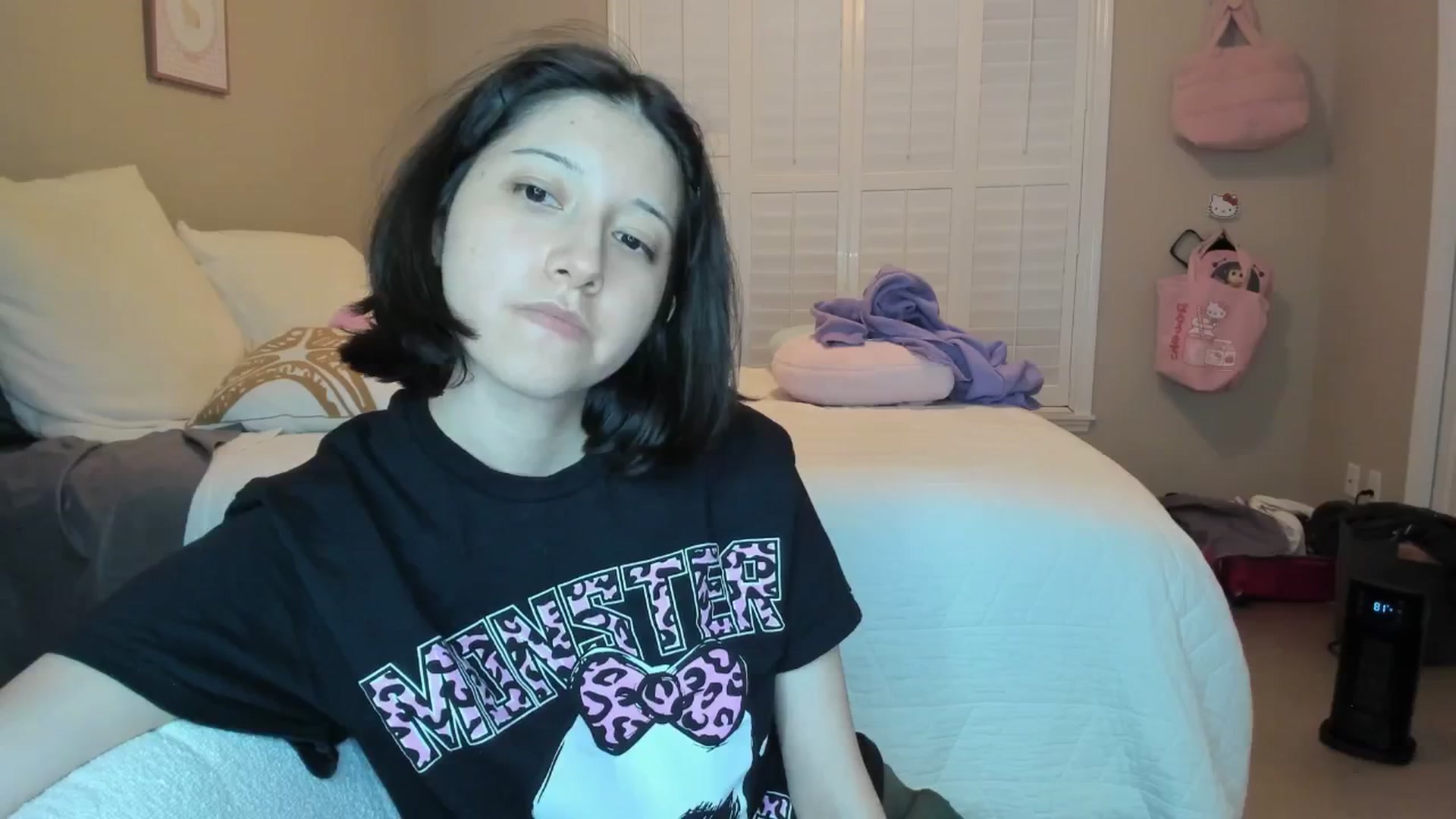 Gallery image thumbnail from Cherrycute666's myfreecams stream on, 01/11/2026, 05:46 image 14 of 20
