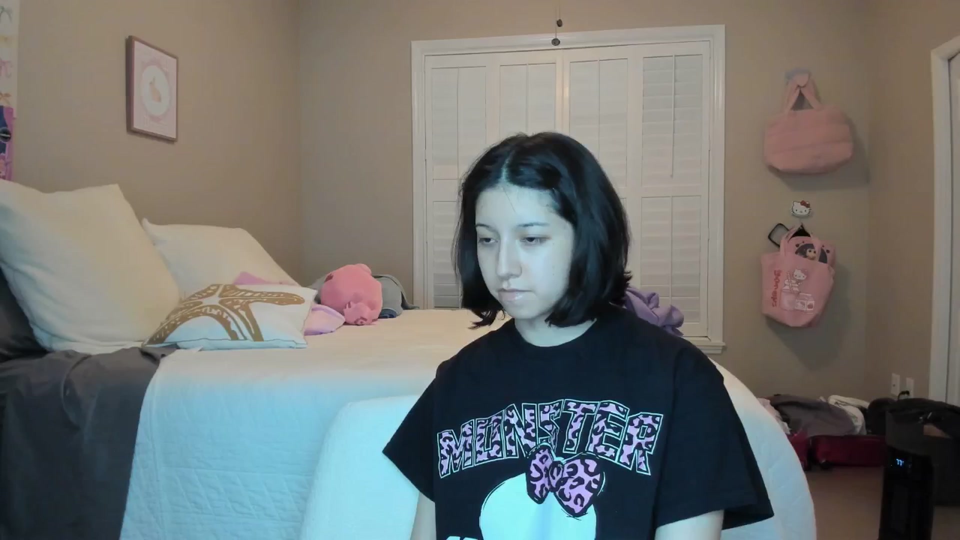 Gallery image thumbnail from Cherrycute666's myfreecams stream on, 01/11/2026, 05:46 image 11 of 20