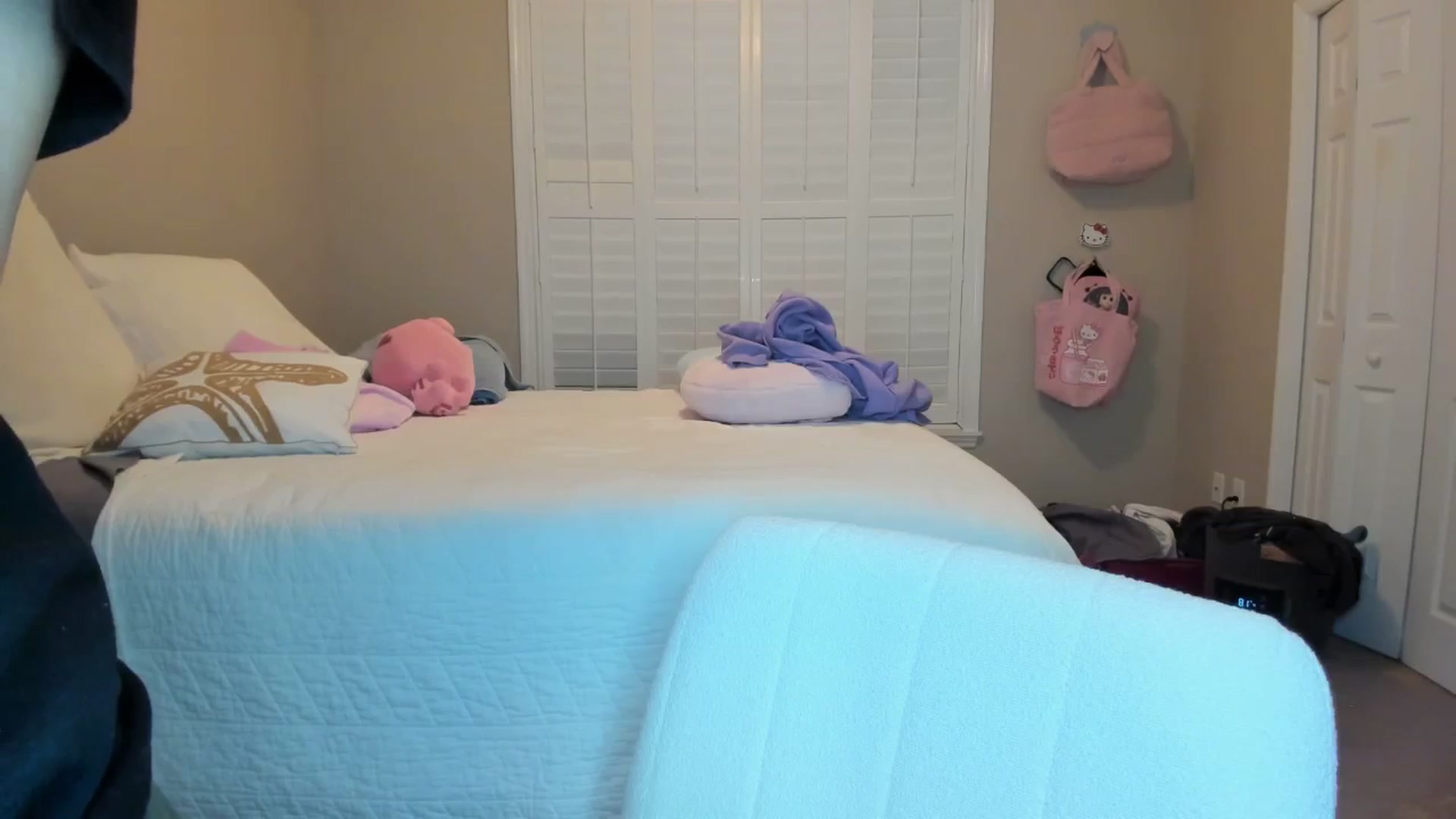Gallery image thumbnail from Cherrycute666's myfreecams stream on, 01/11/2026, 06:55 image 3 of 20