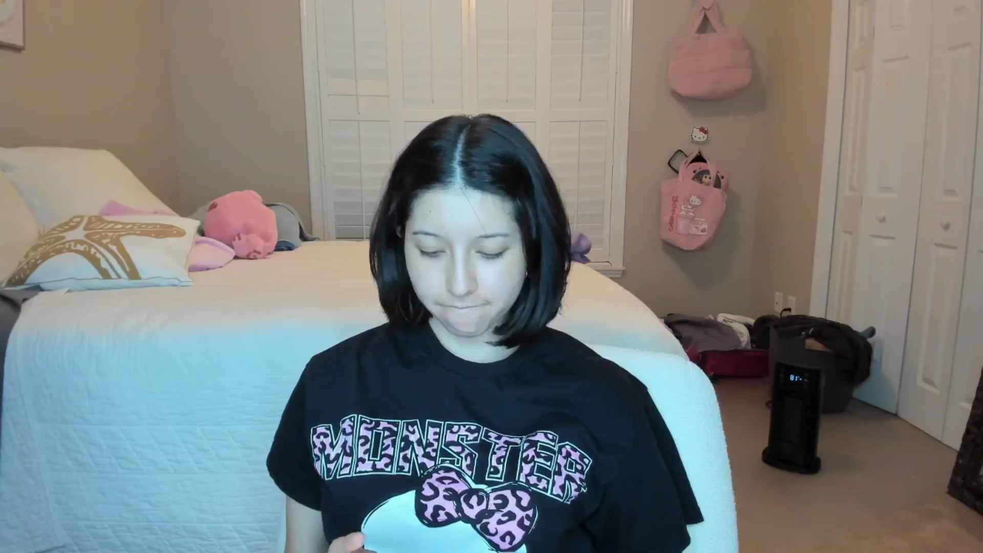 Gallery image thumbnail from Cherrycute666's myfreecams stream on, 01/11/2026, 06:55 image 14 of 20