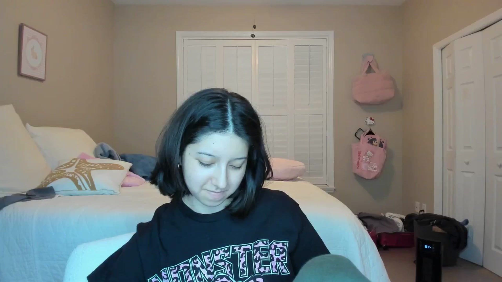 Gallery image thumbnail from Cherrycute666's myfreecams stream on, 01/11/2026, 08:28 image 17 of 20